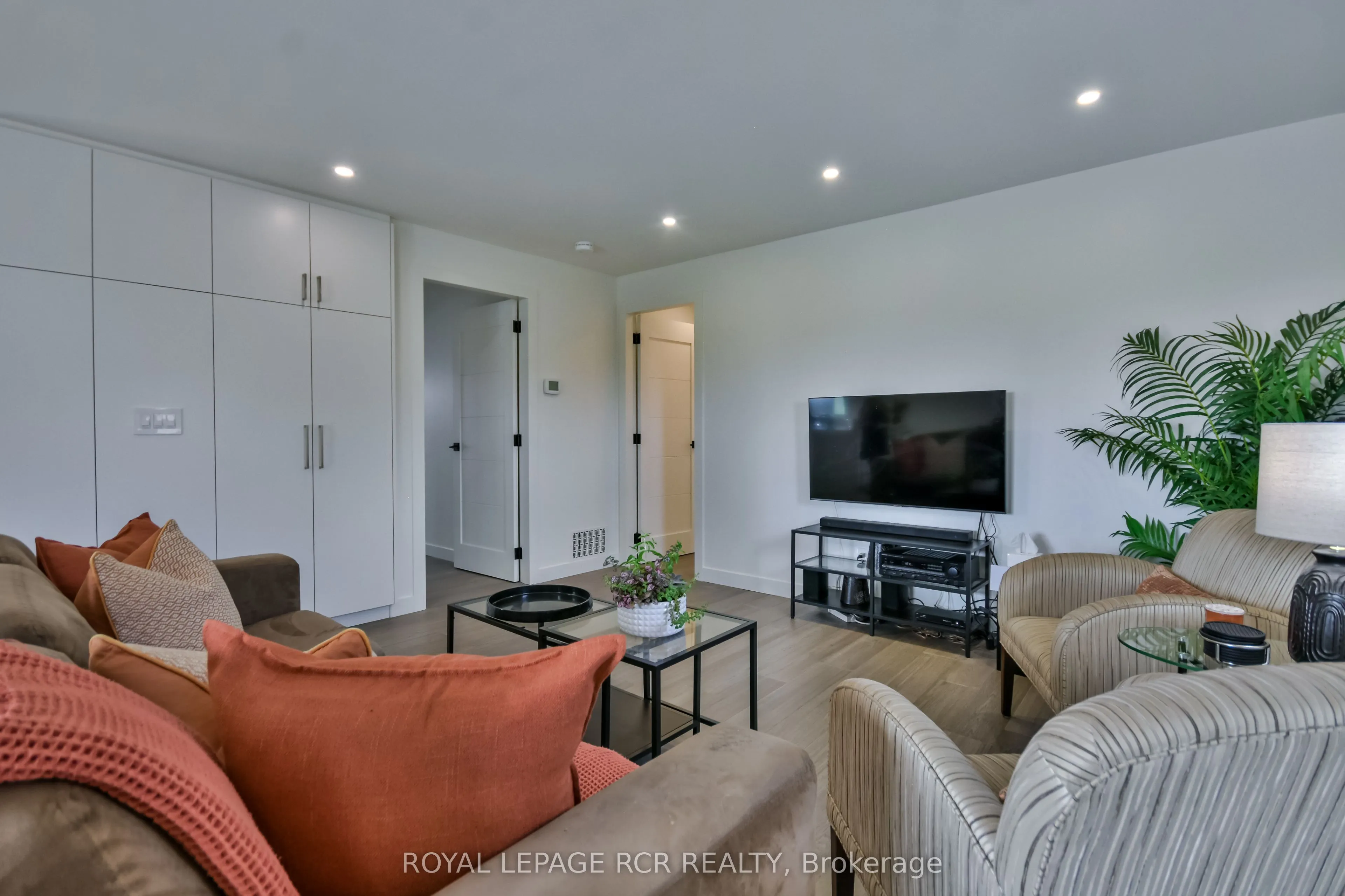 2075 Gilford Road