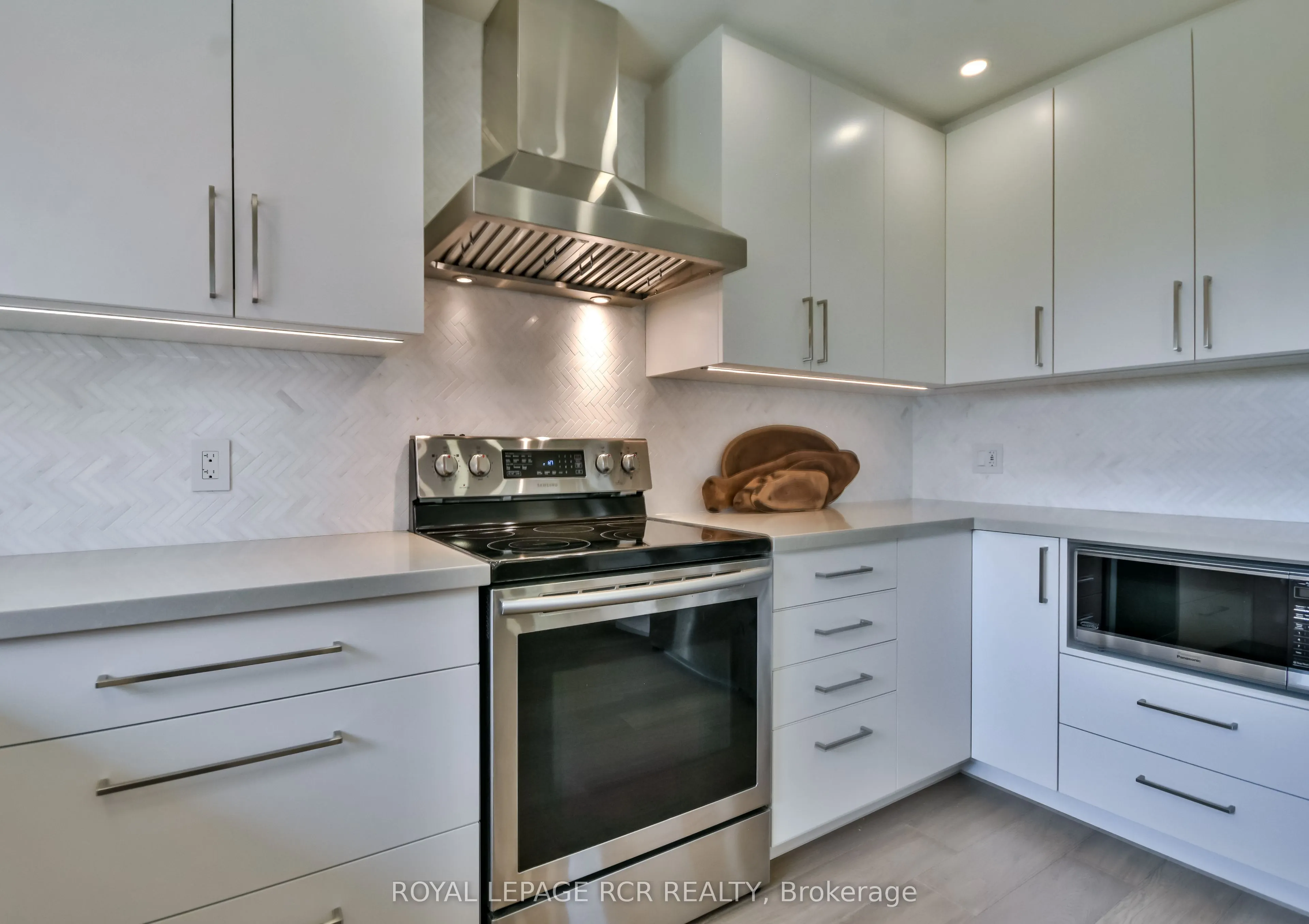 2075 Gilford Road