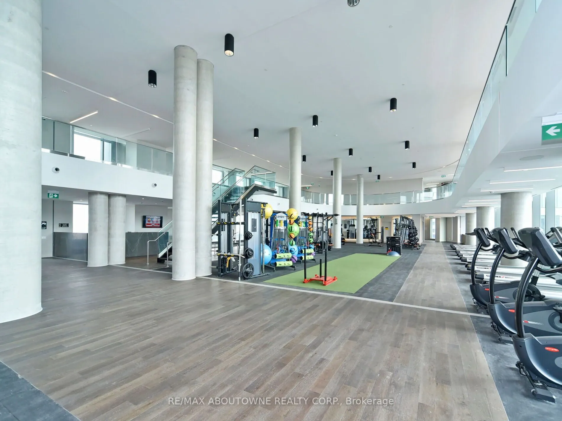 1000 Portage Parkway, #307