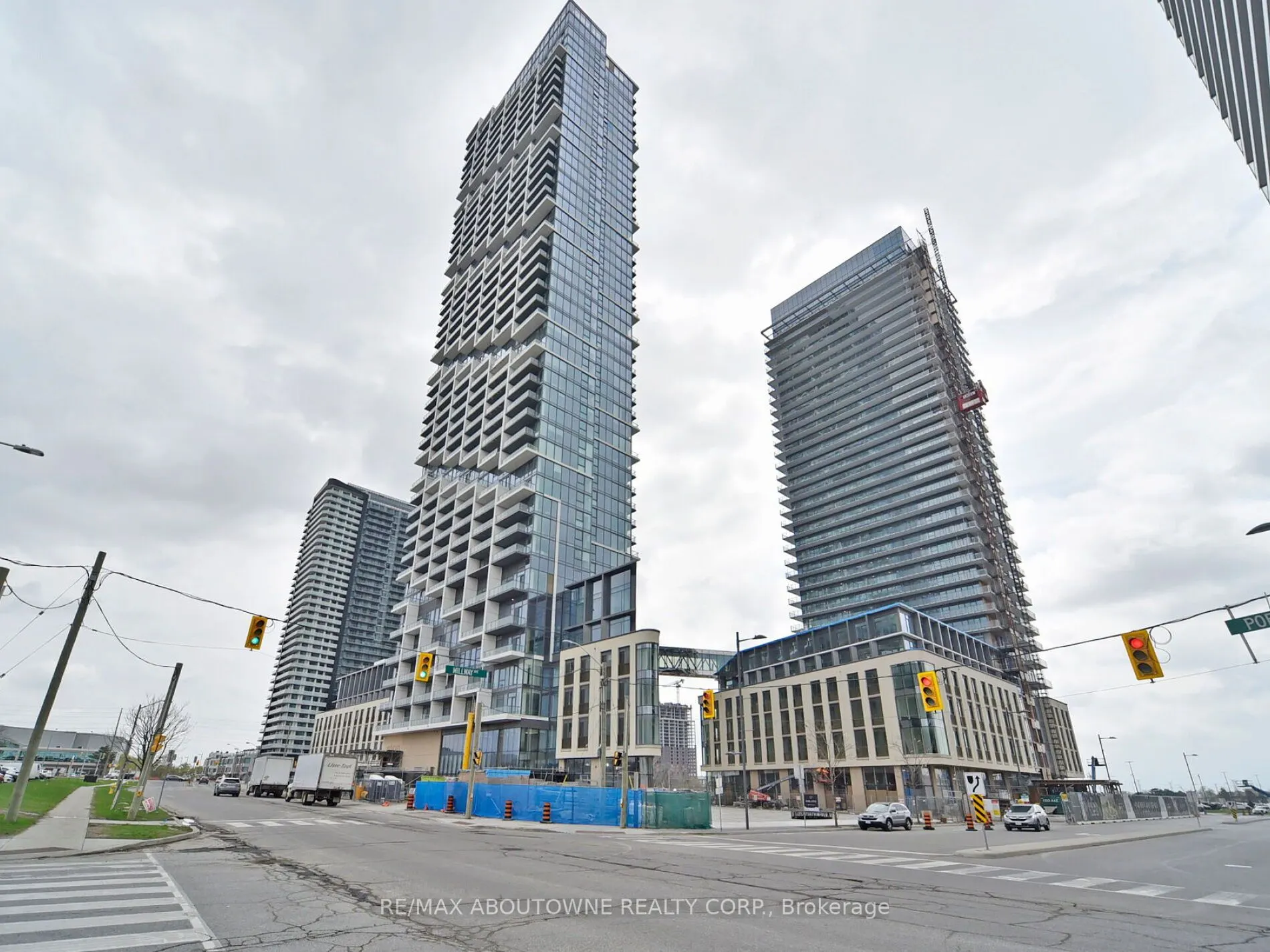 1000 Portage Parkway, #307