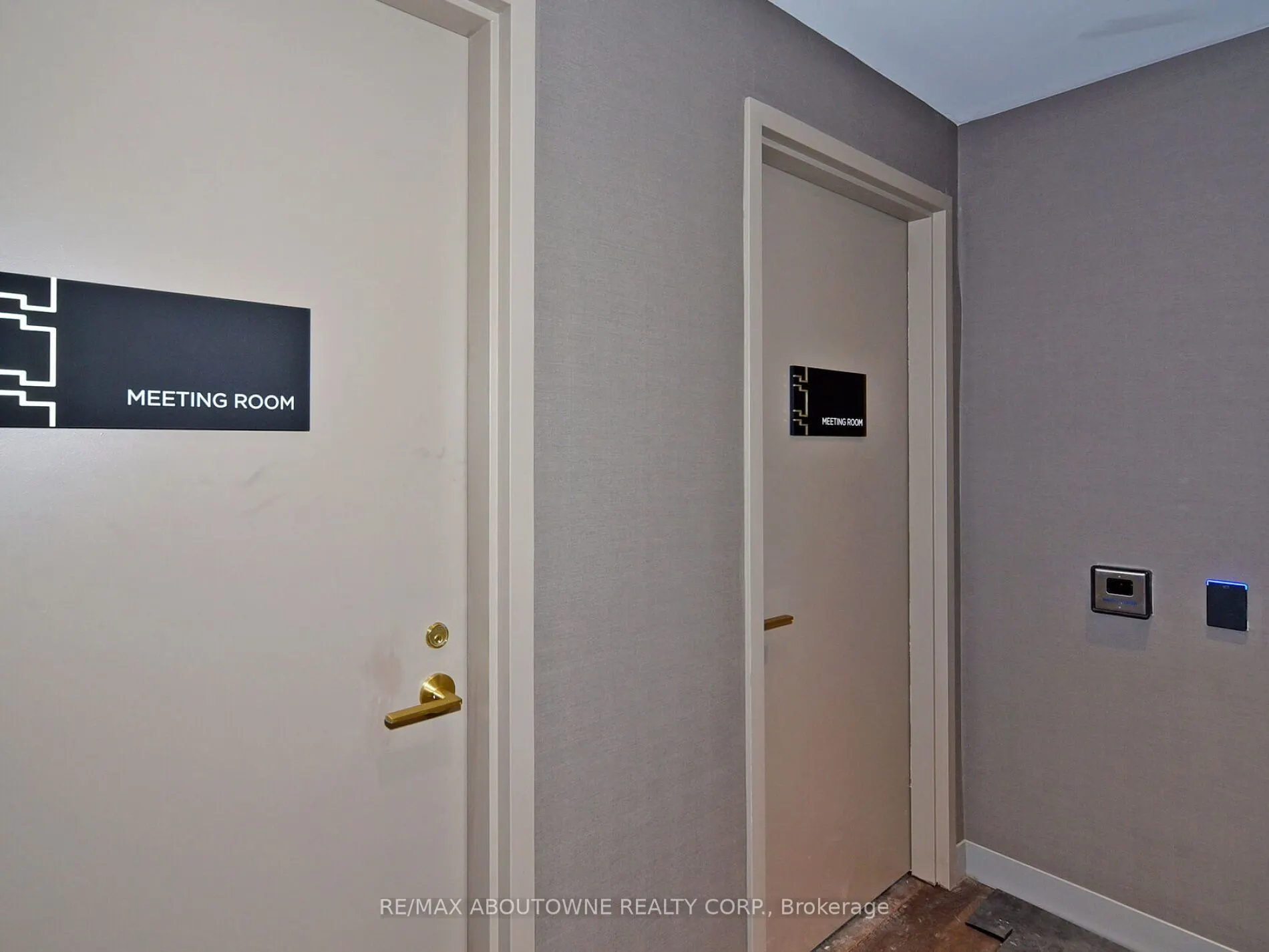 1000 Portage Parkway, #307