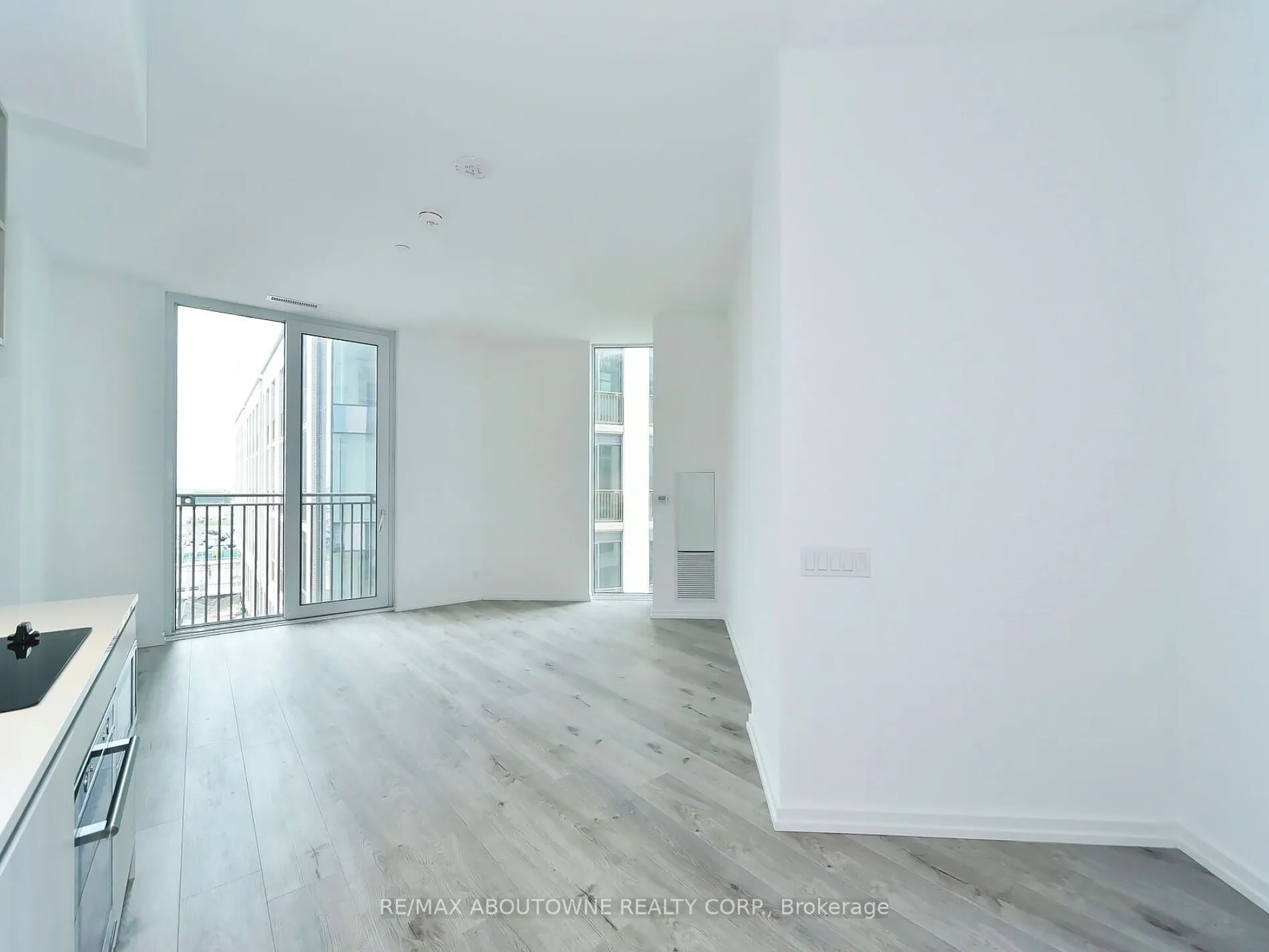 1000 Portage Parkway, #307