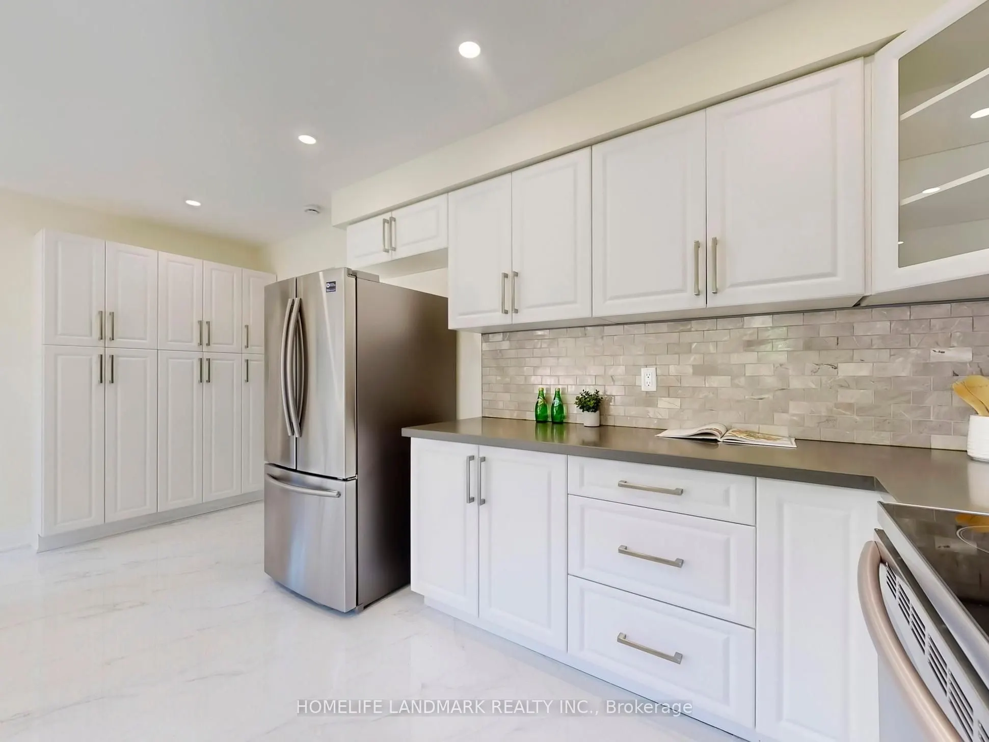 27 Penny Crescent