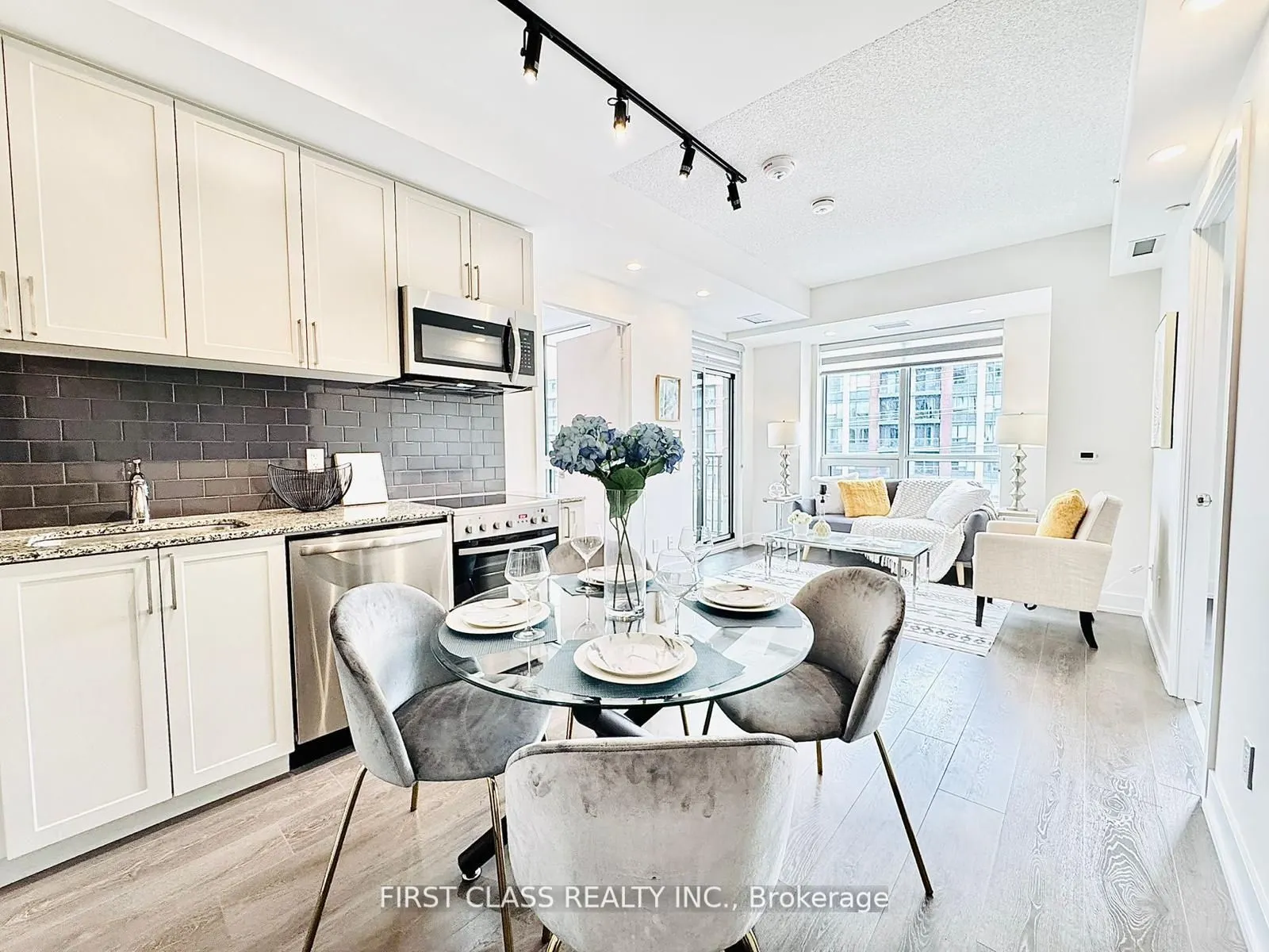 268 Buchanan Drive, #511W