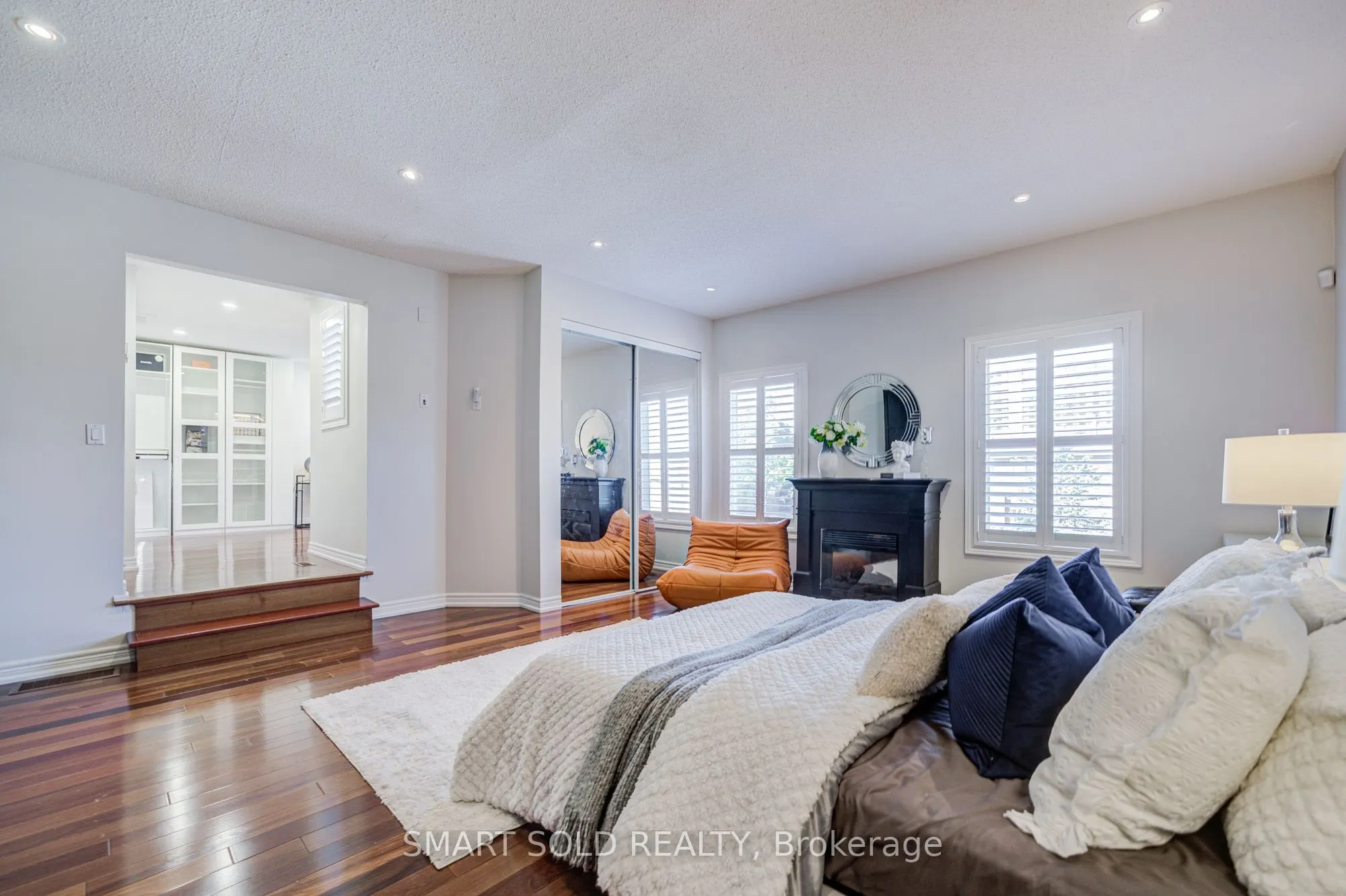 200 Rosedale Heights Drive
