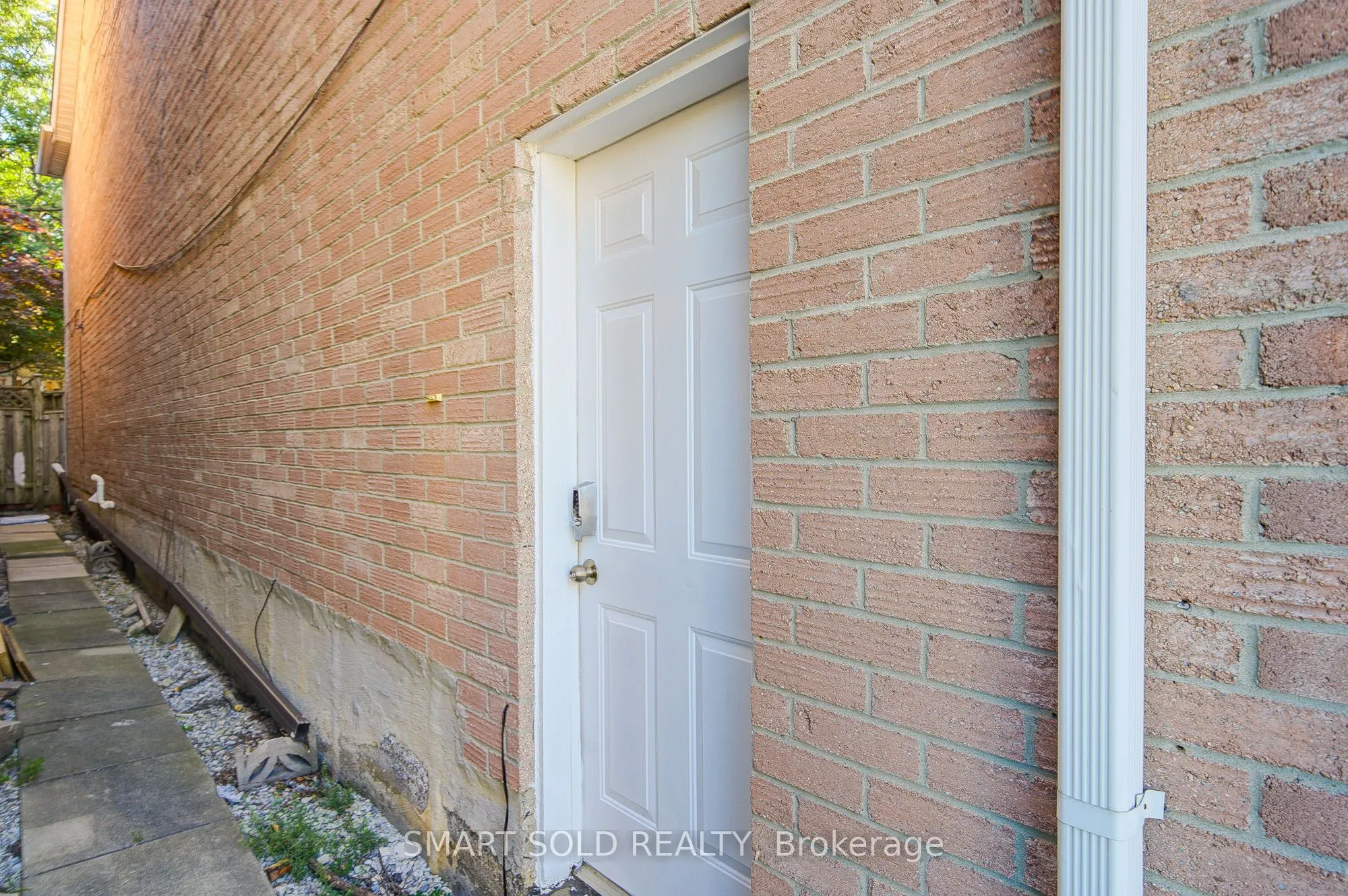200 Rosedale Heights Drive