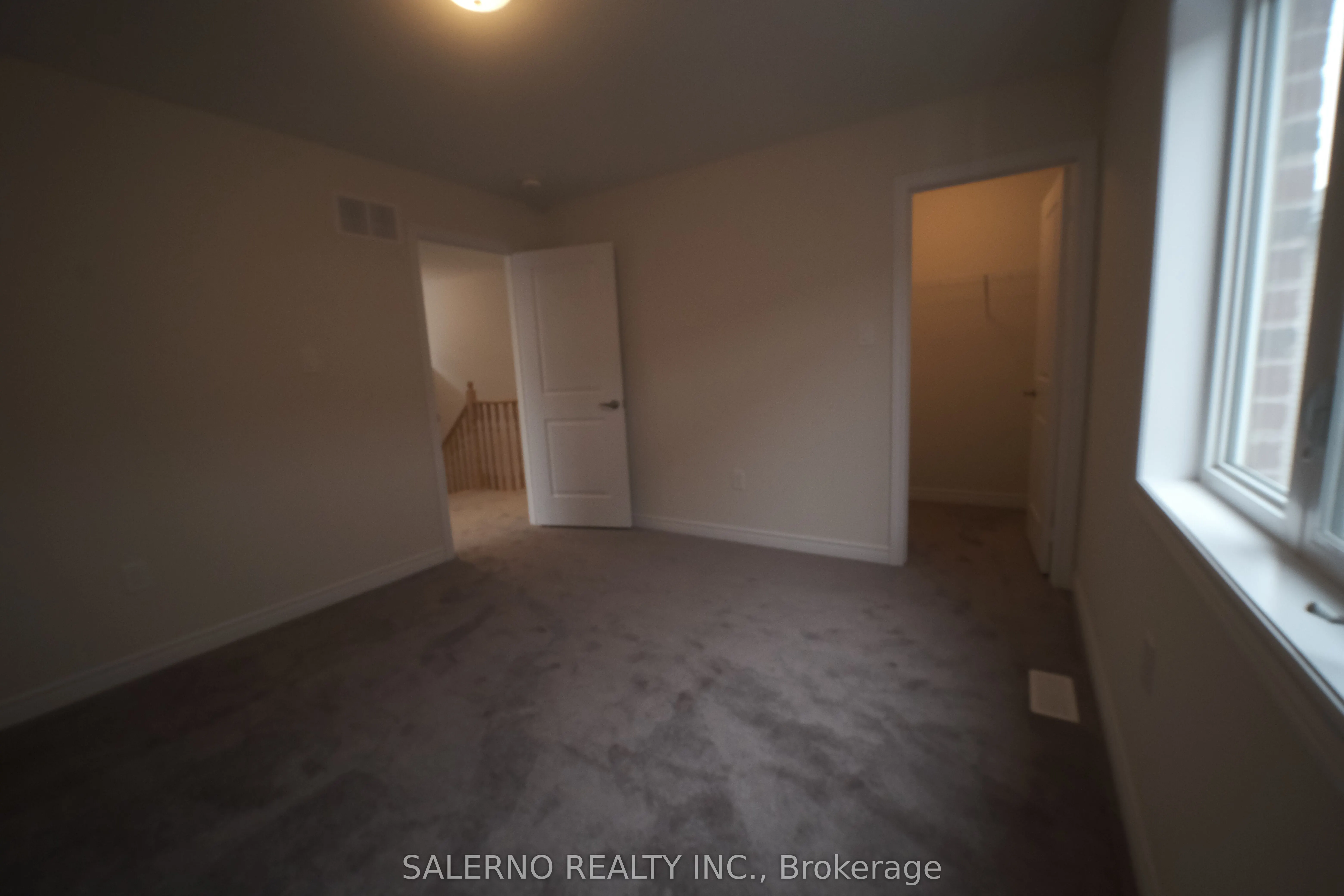 1445 Farrow Crescent