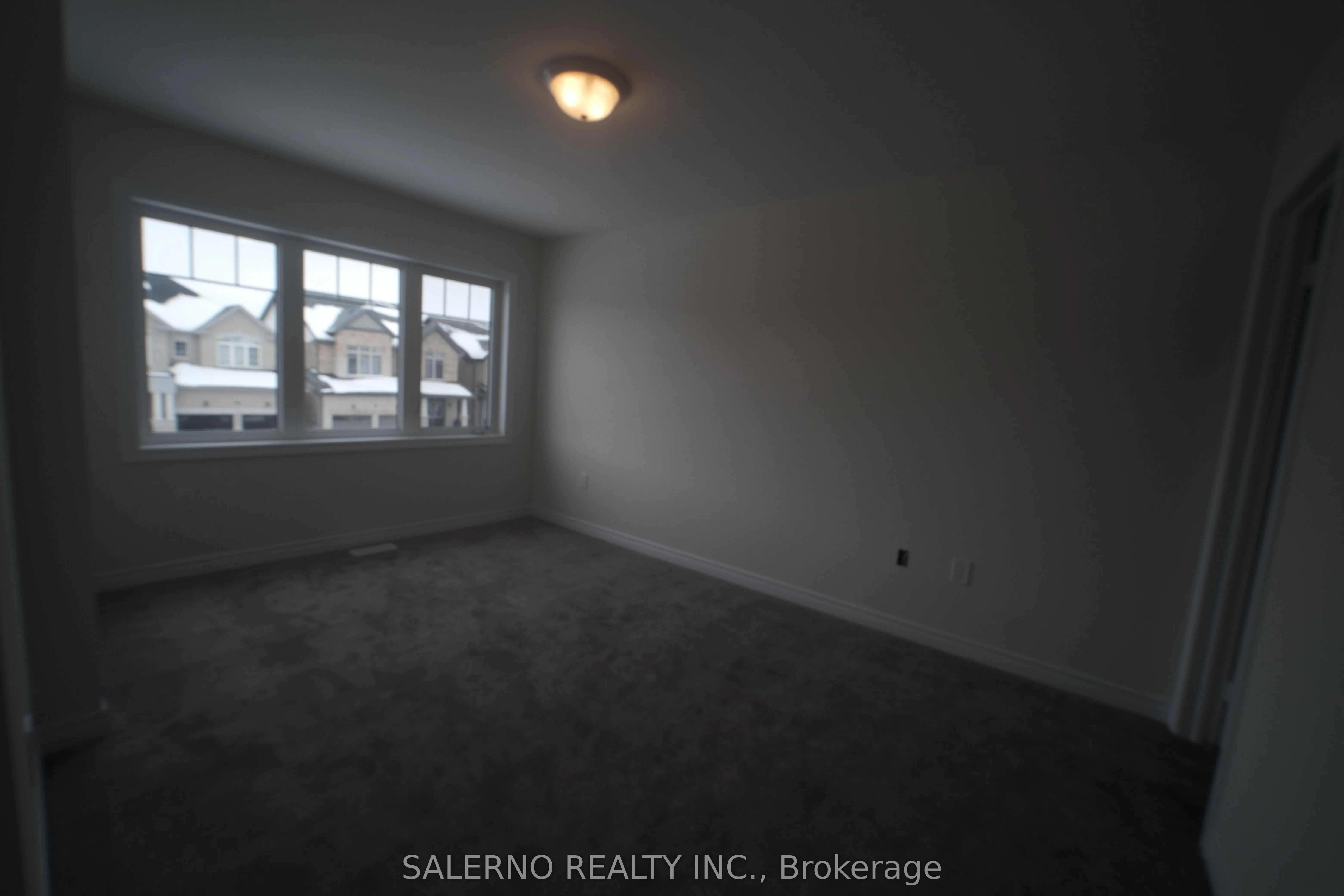 1445 Farrow Crescent