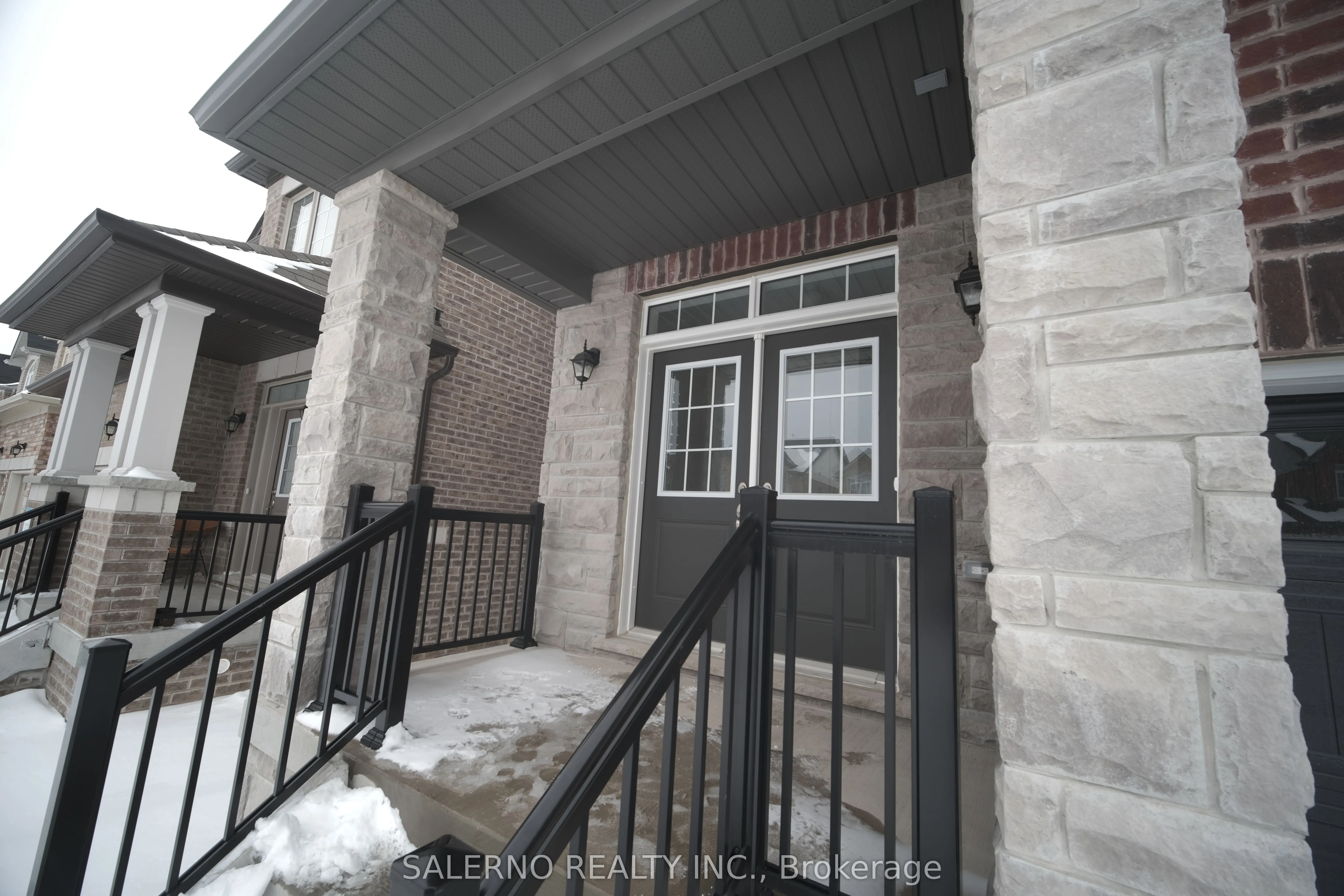 1445 Farrow Crescent