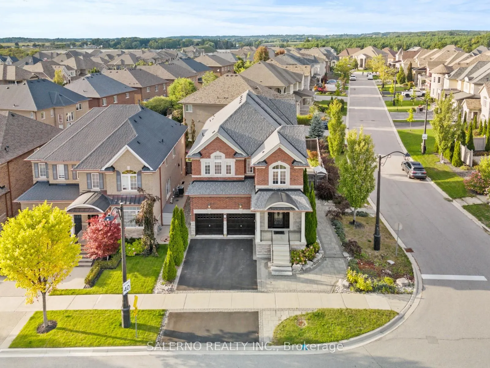 30 Fairmont Ridge