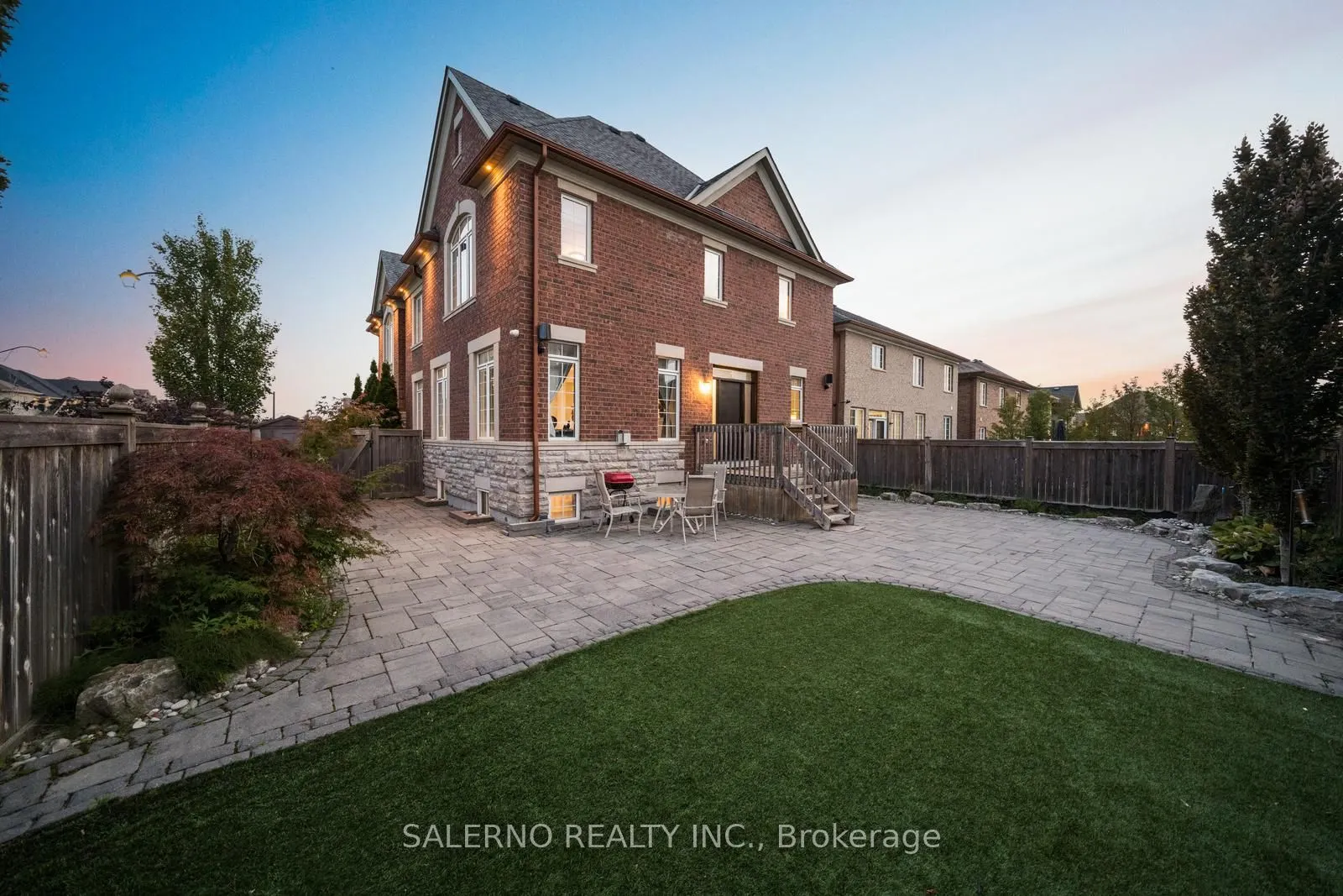 30 Fairmont Ridge