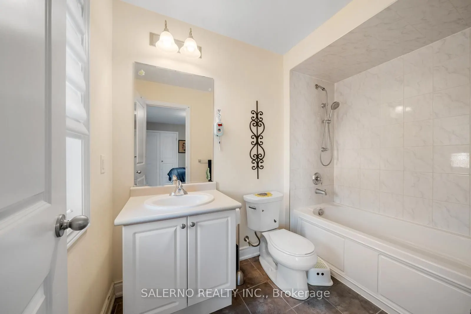 30 Fairmont Ridge