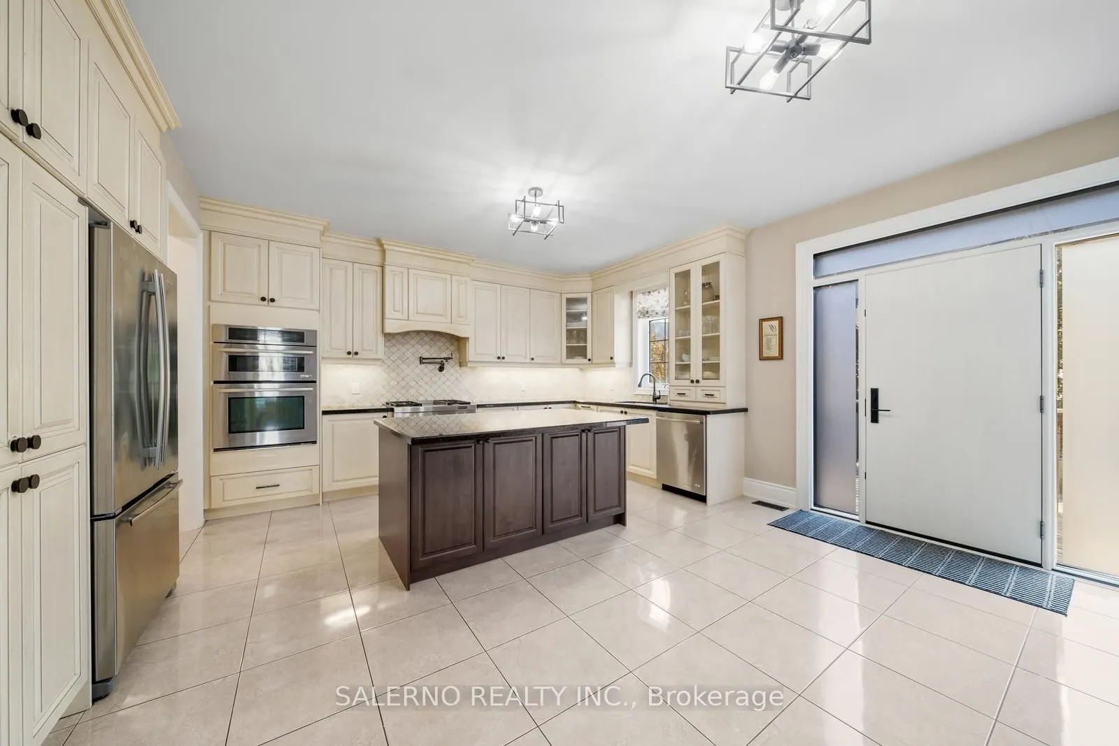 30 Fairmont Ridge