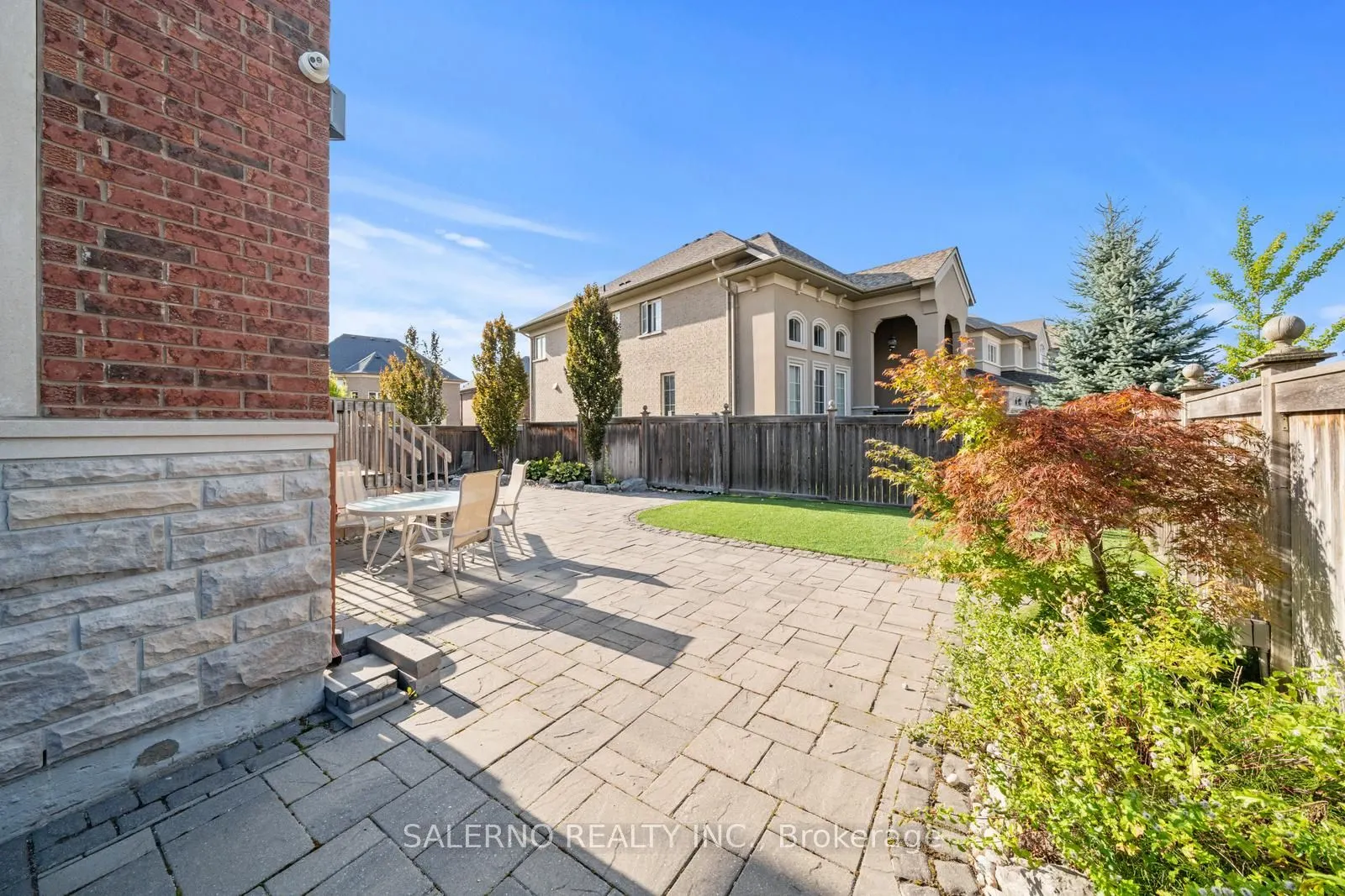 30 Fairmont Ridge