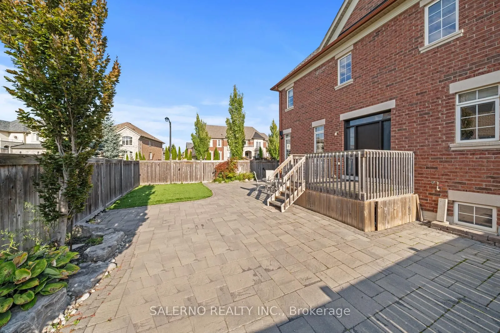 30 Fairmont Ridge