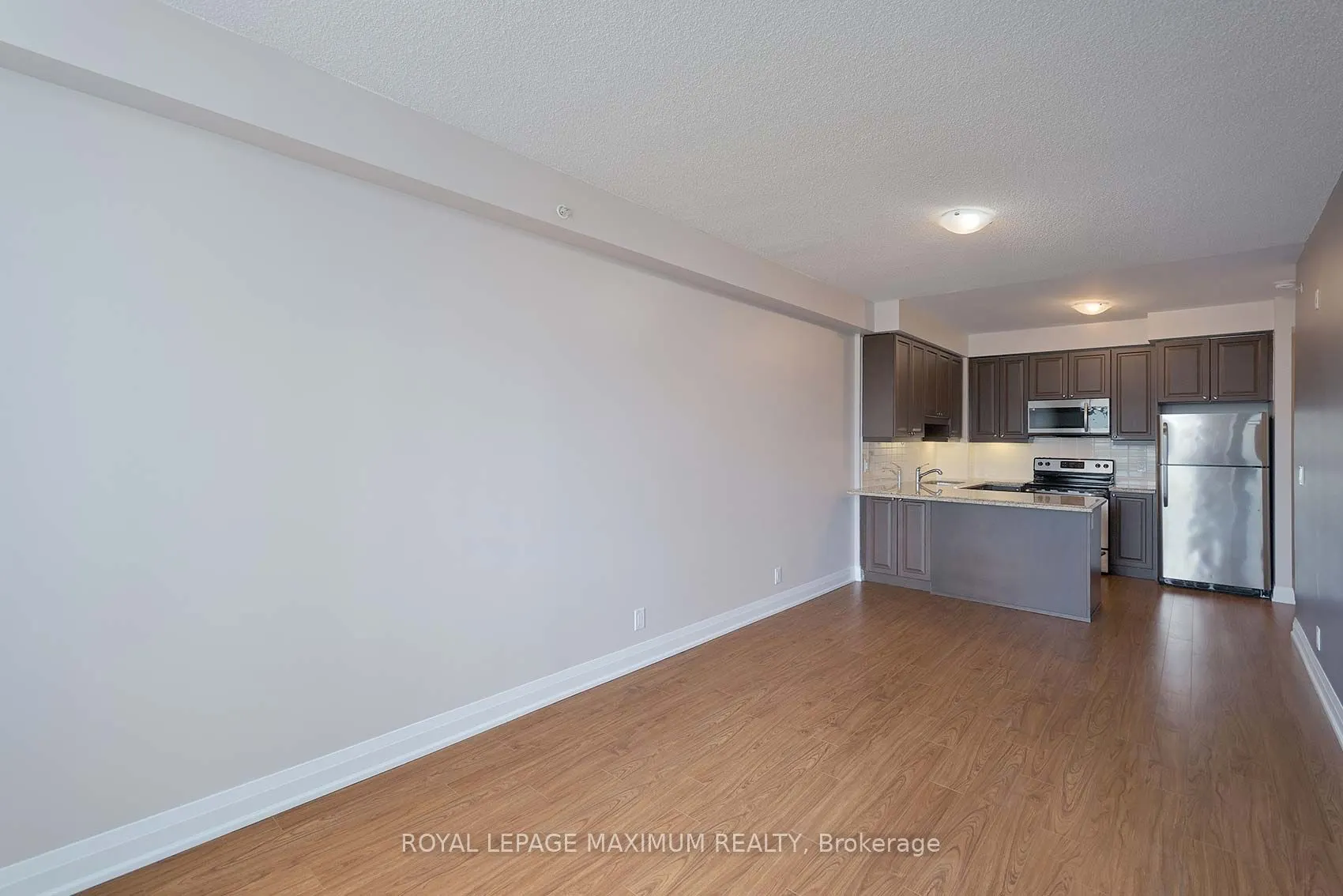 12 Woodstream Boulevard, #312