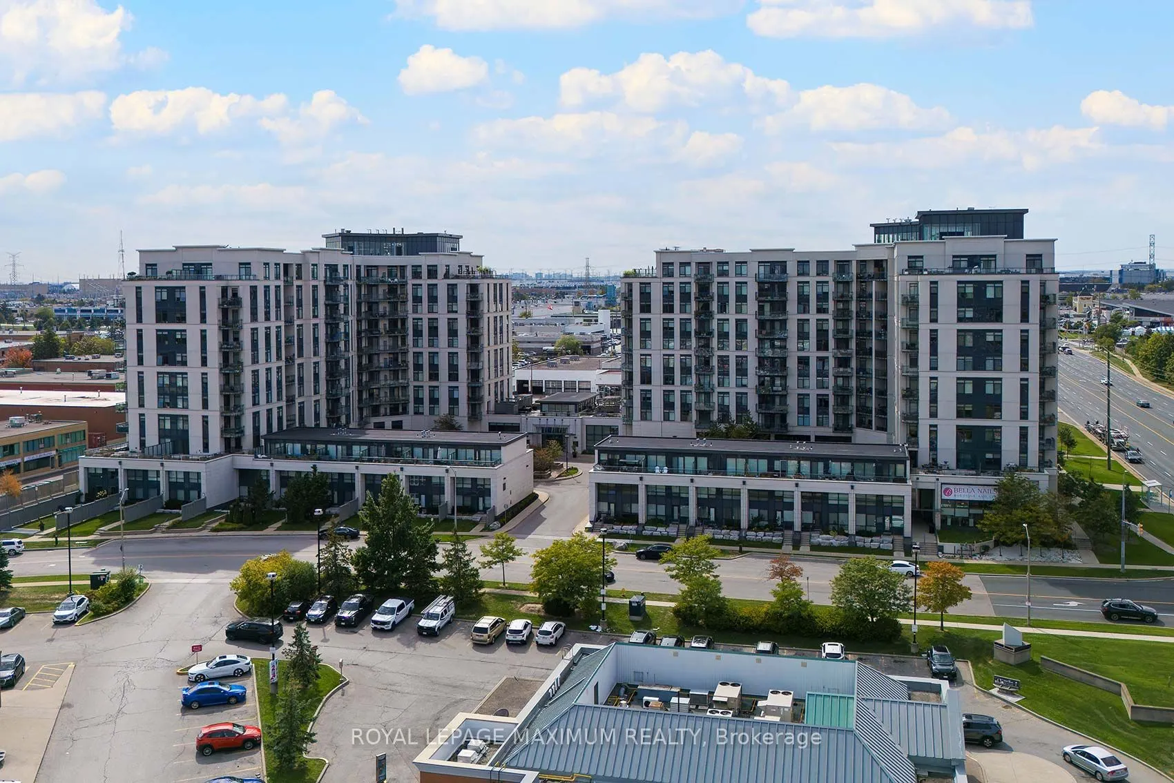 12 Woodstream Boulevard, #312