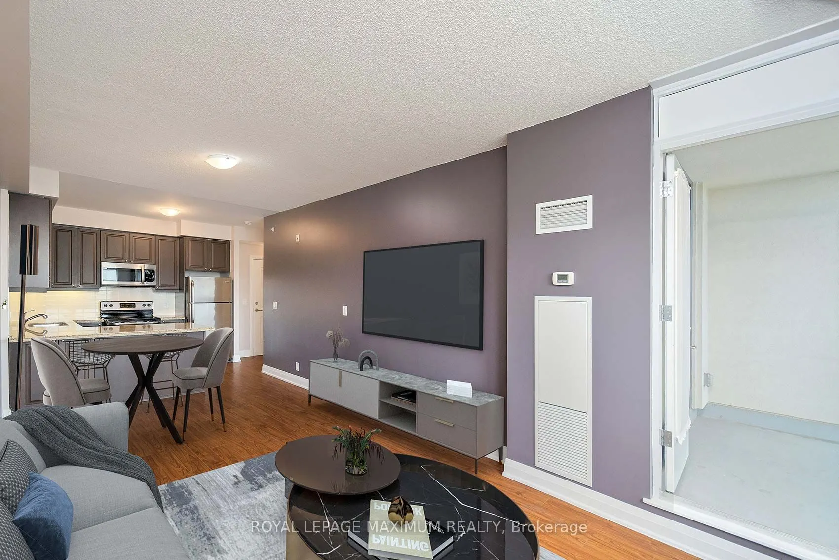 12 Woodstream Boulevard, #312