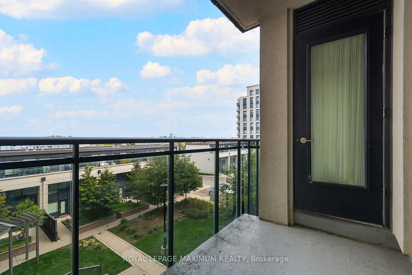 12 Woodstream Boulevard, #312