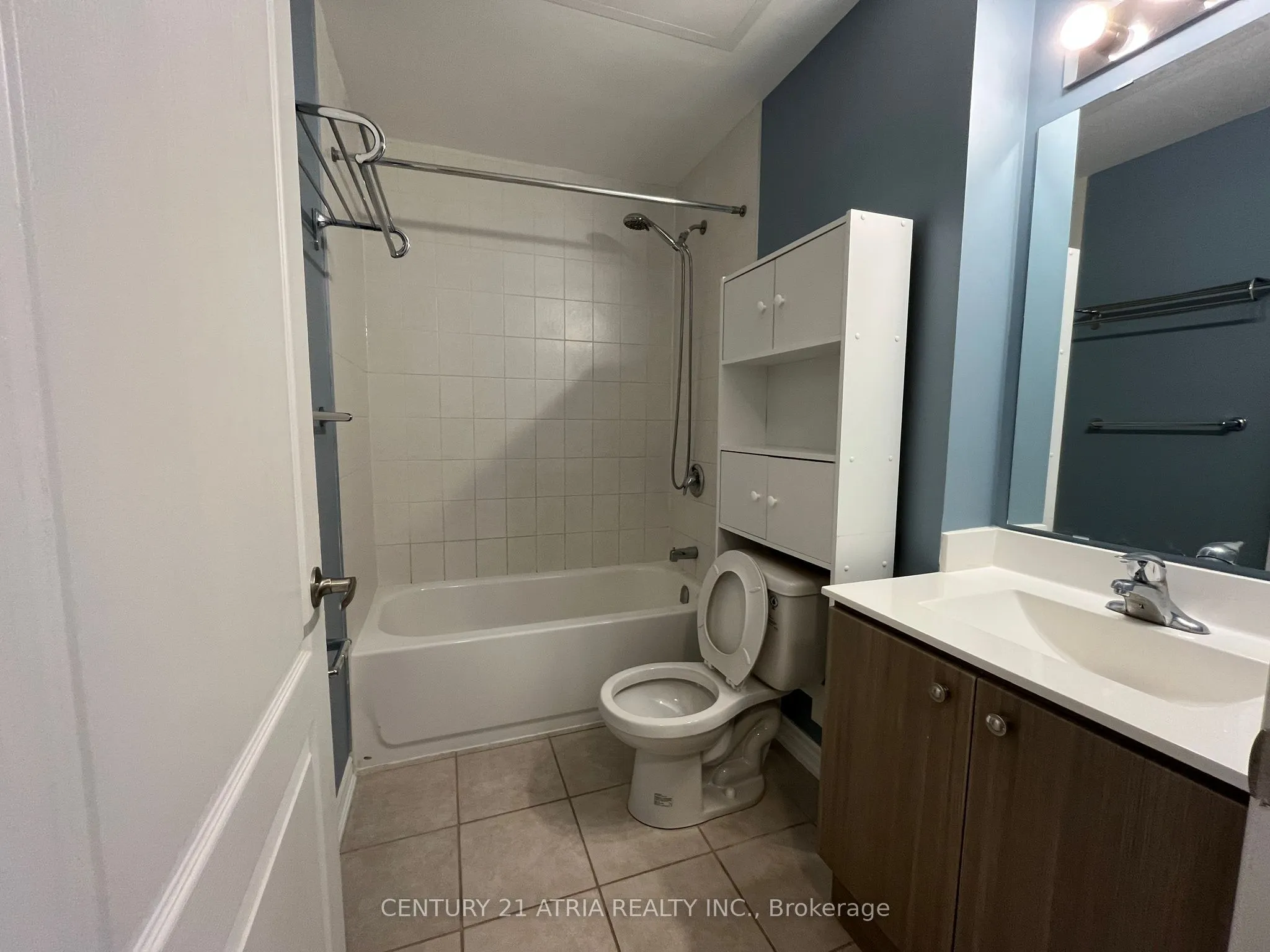 8323 Kennedy Road, #325
