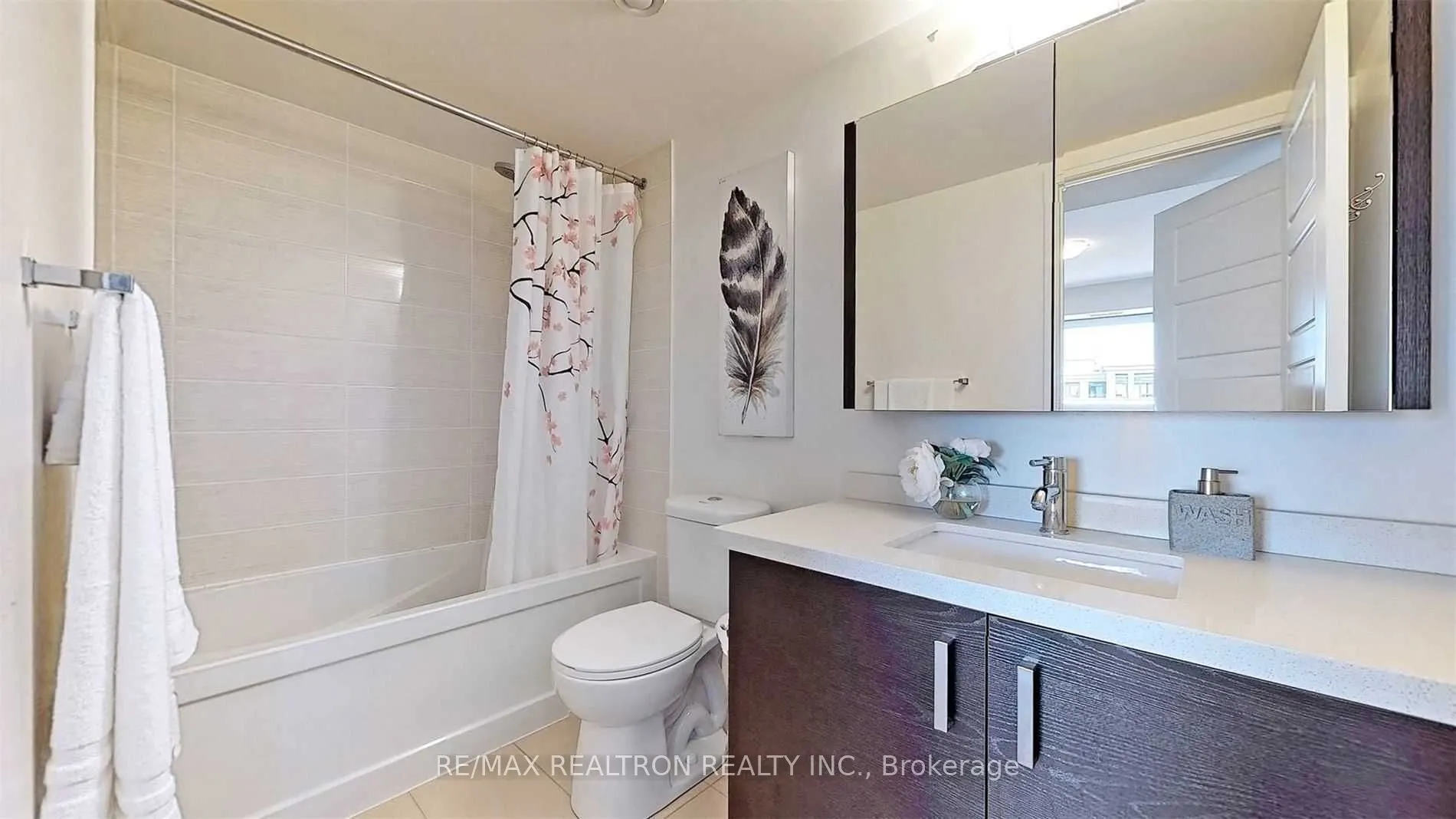 8200 Birchmount Road, #902