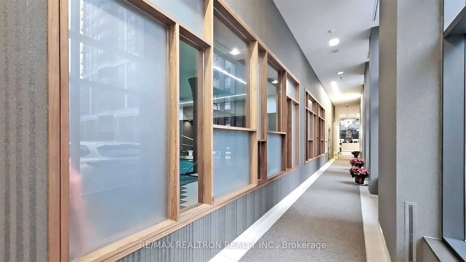 8200 Birchmount Road, #902