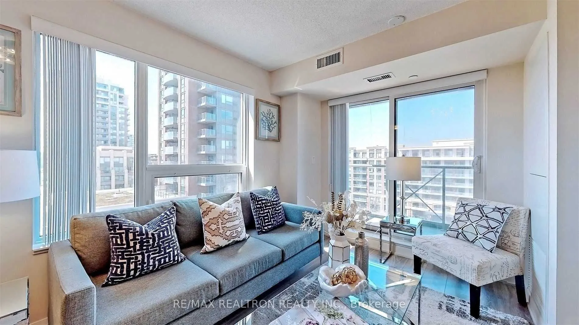 8200 Birchmount Road, #902