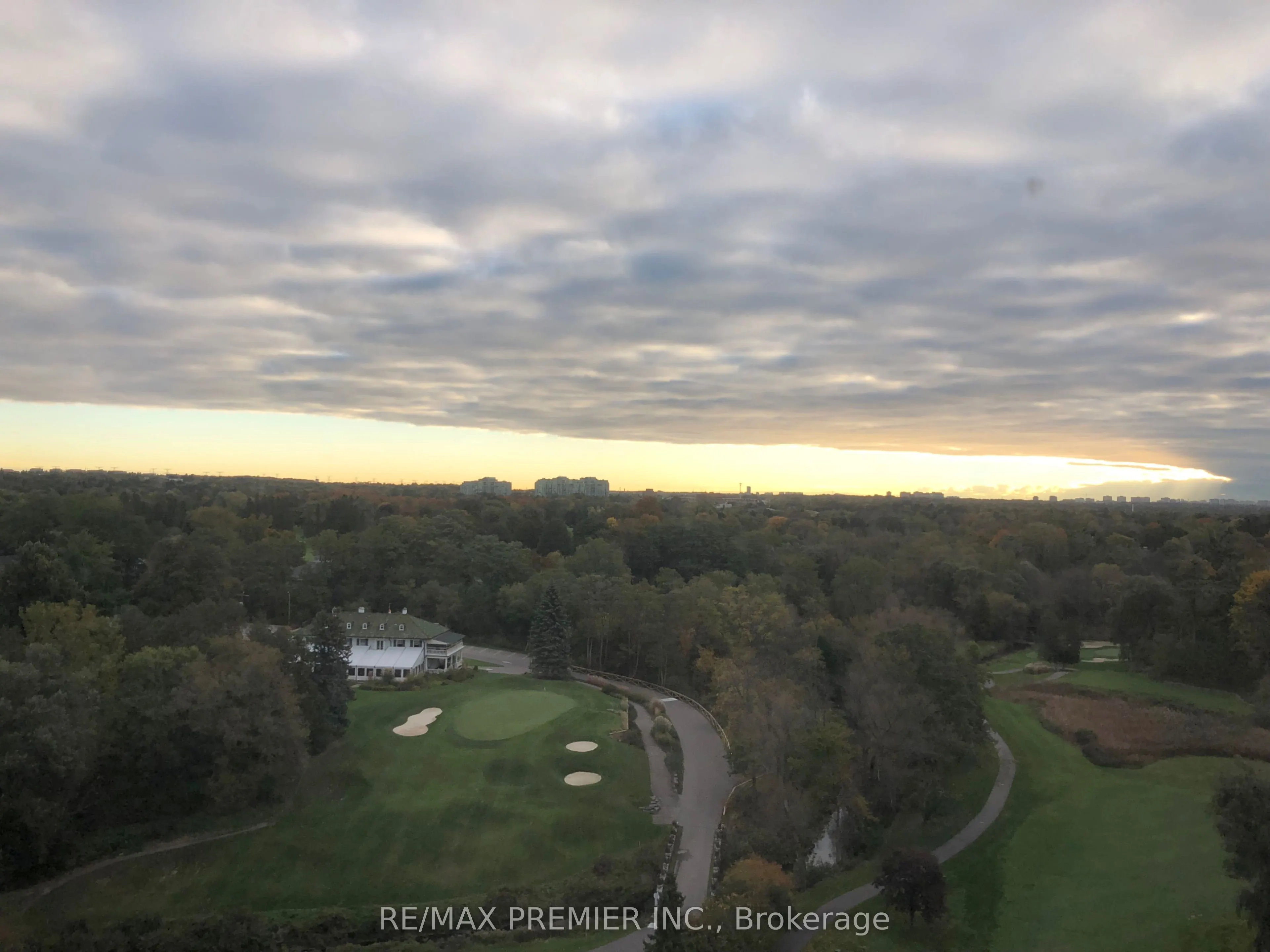 7811 Yonge Street, #1002