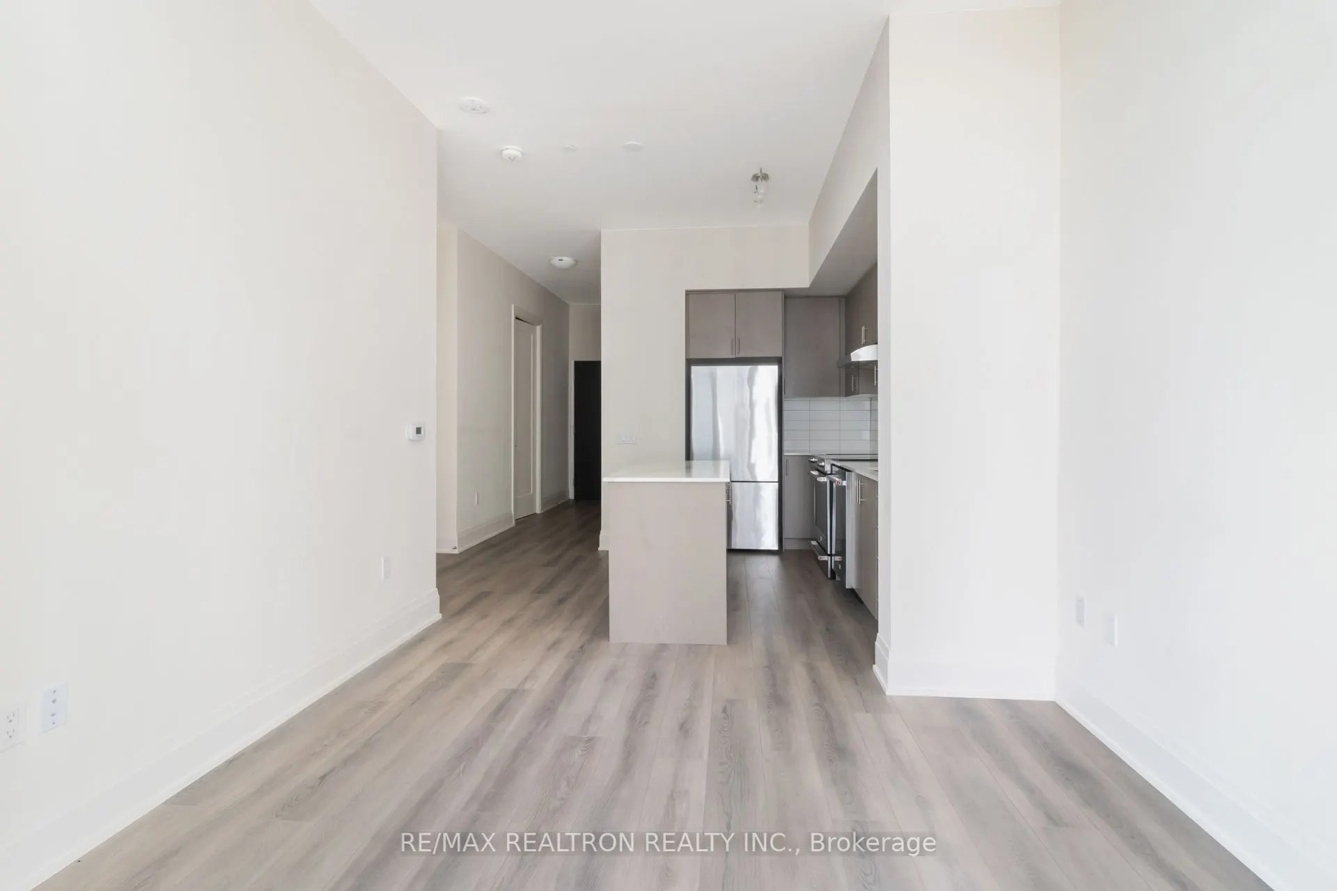 9000 Jane Street, #620