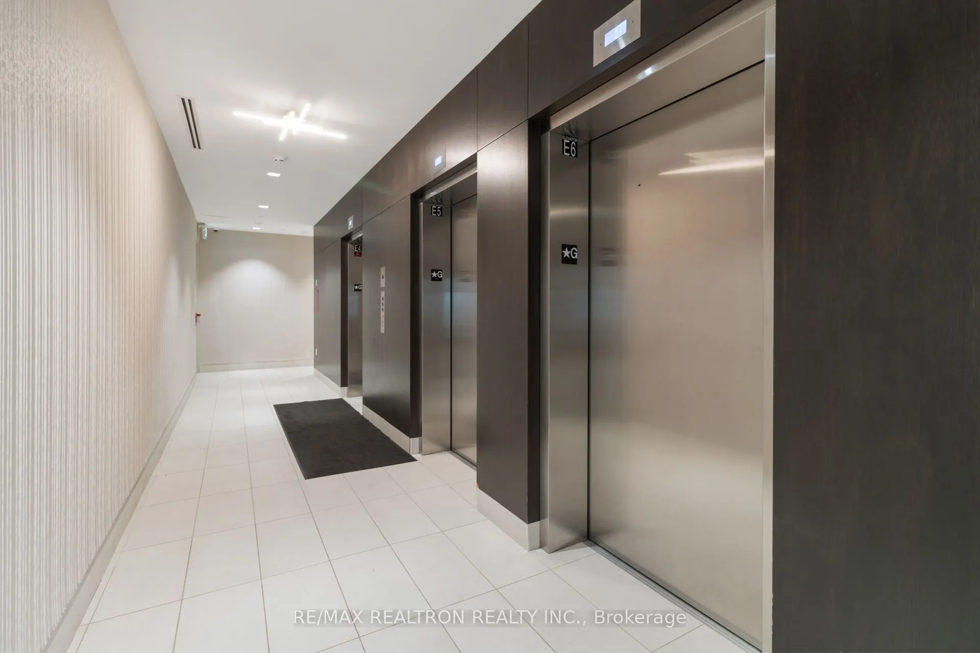 9000 Jane Street, #620