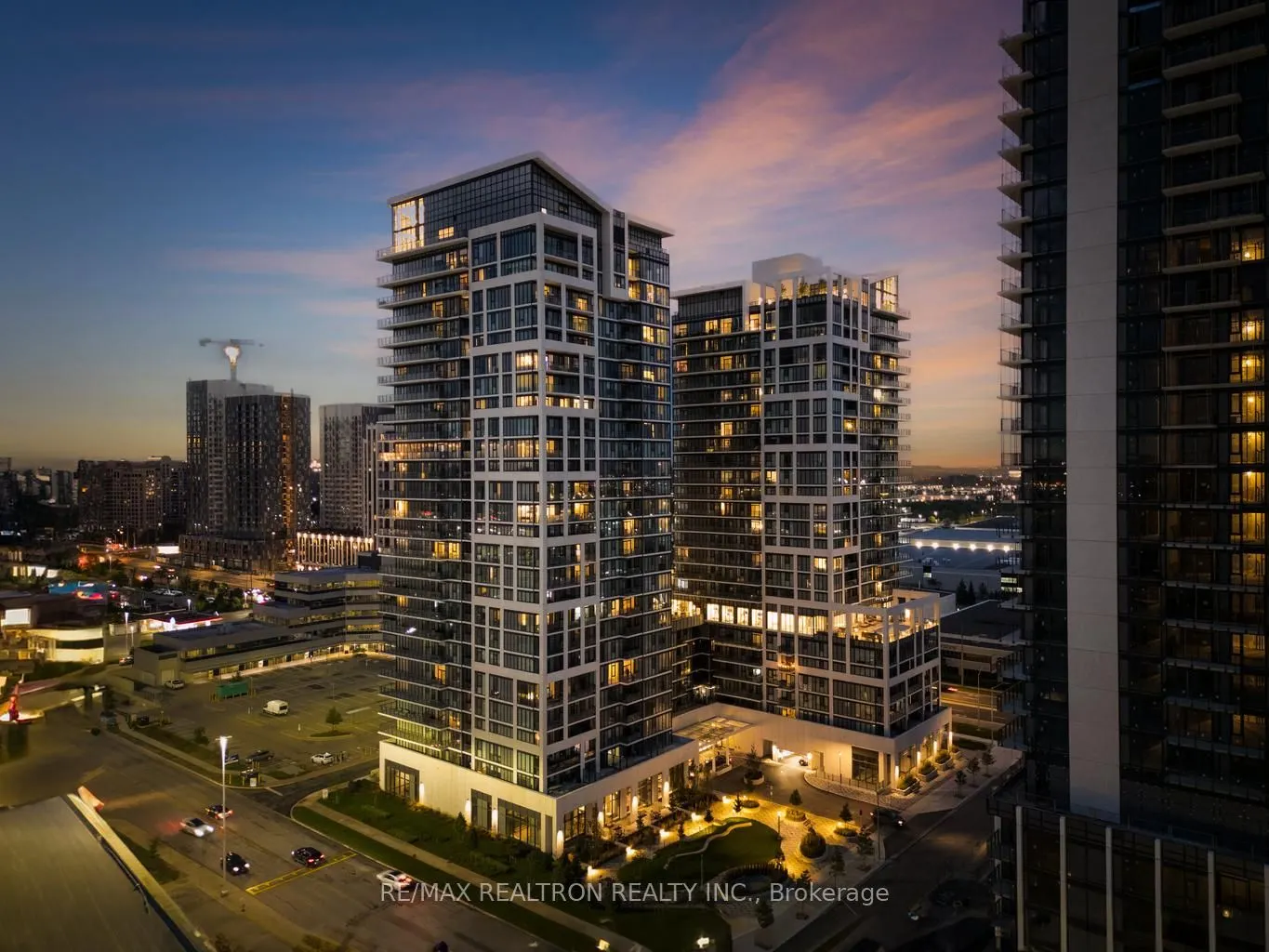 9000 Jane Street, #620