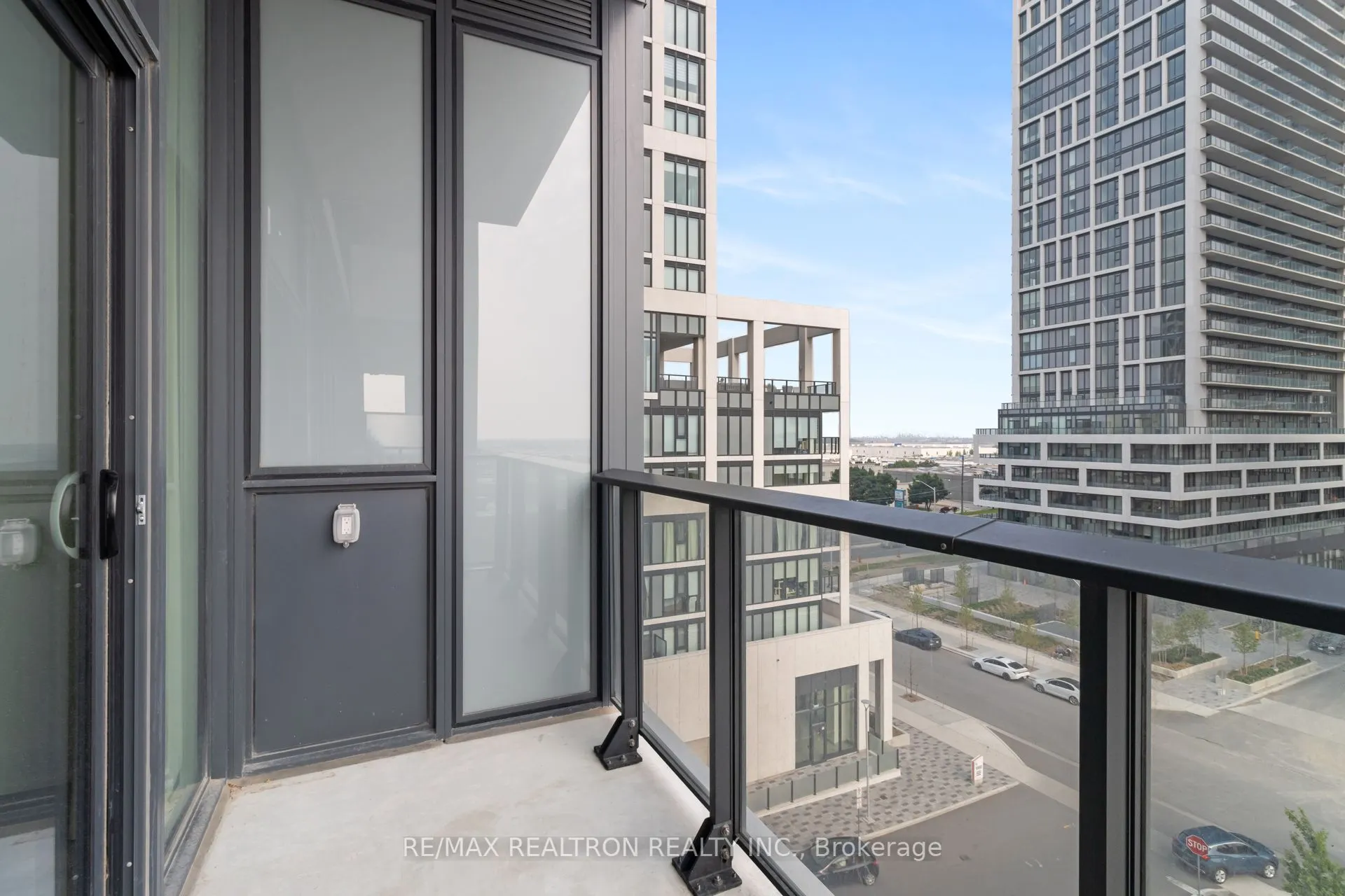 9000 Jane Street, #620