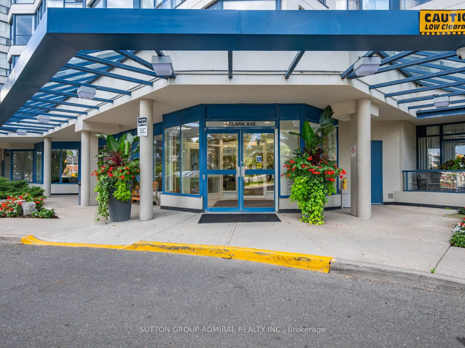 1 Clark Avenue W, #1501