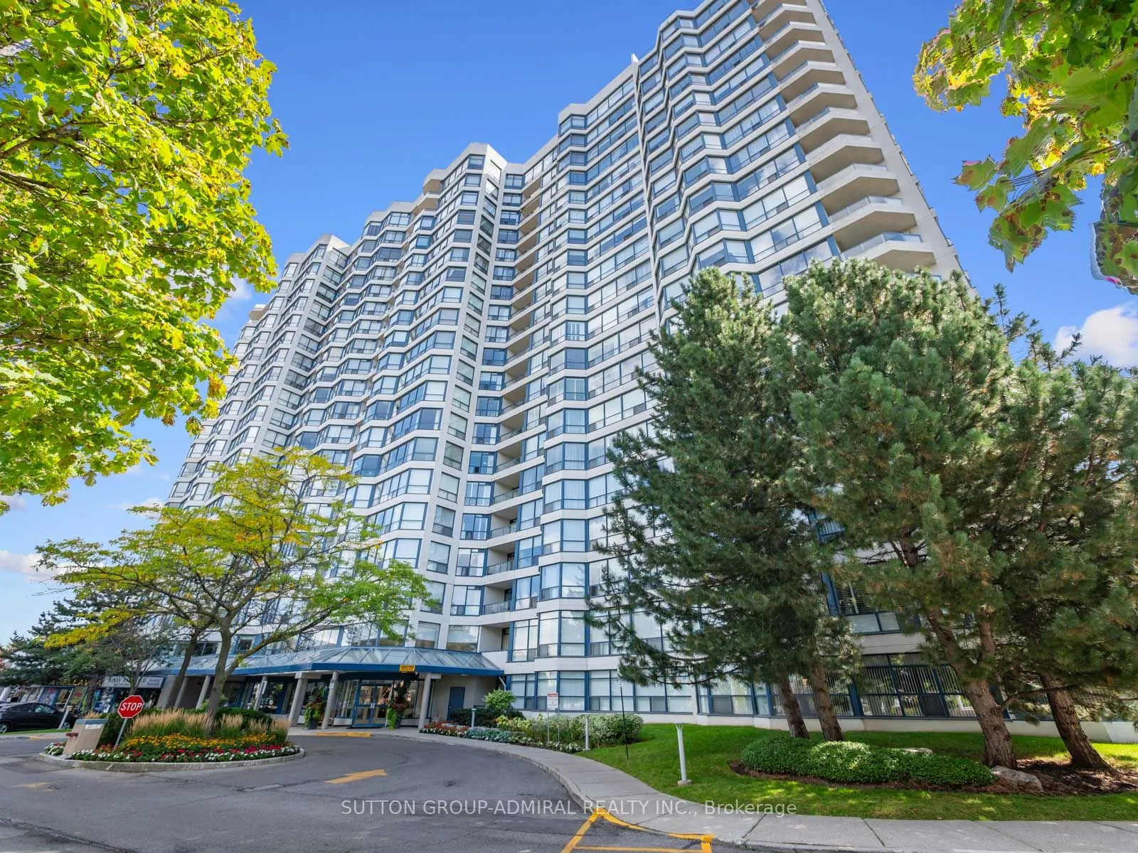1 Clark Avenue W, #1501
