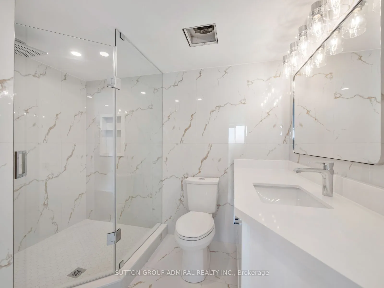 1 Clark Avenue W, #1501