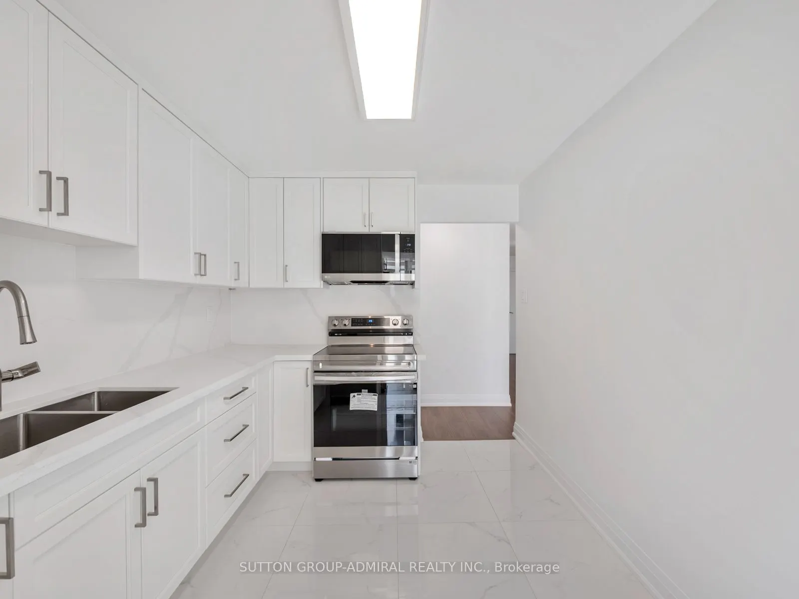 1 Clark Avenue W, #1501