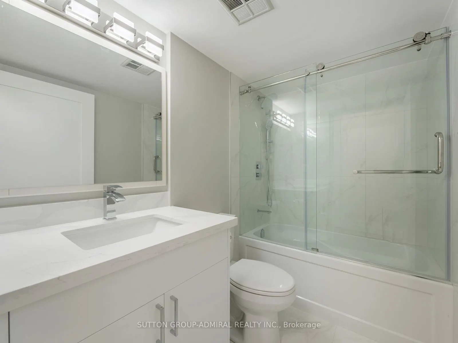 1 Clark Avenue W, #1501