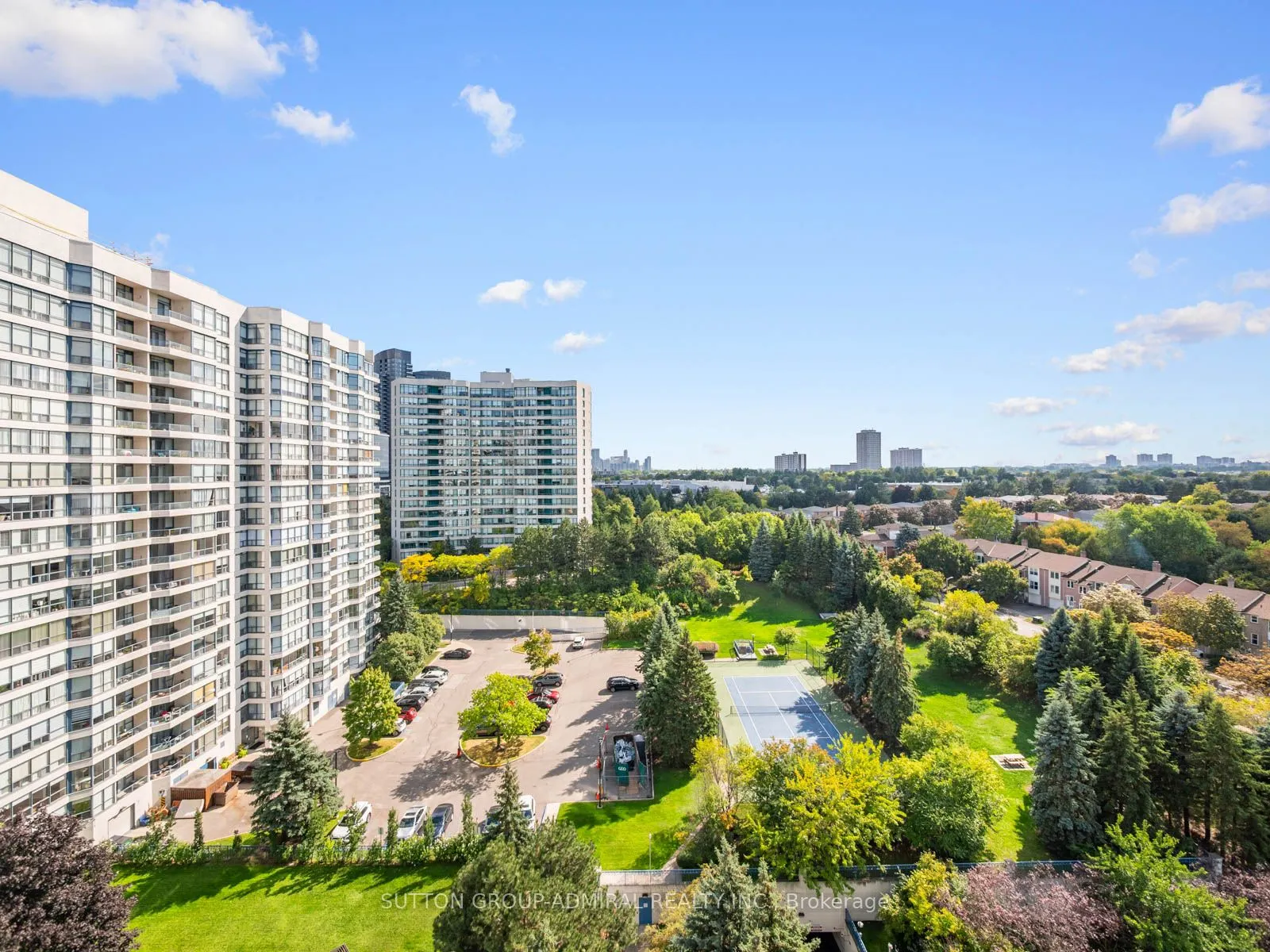 1 Clark Avenue W, #1501