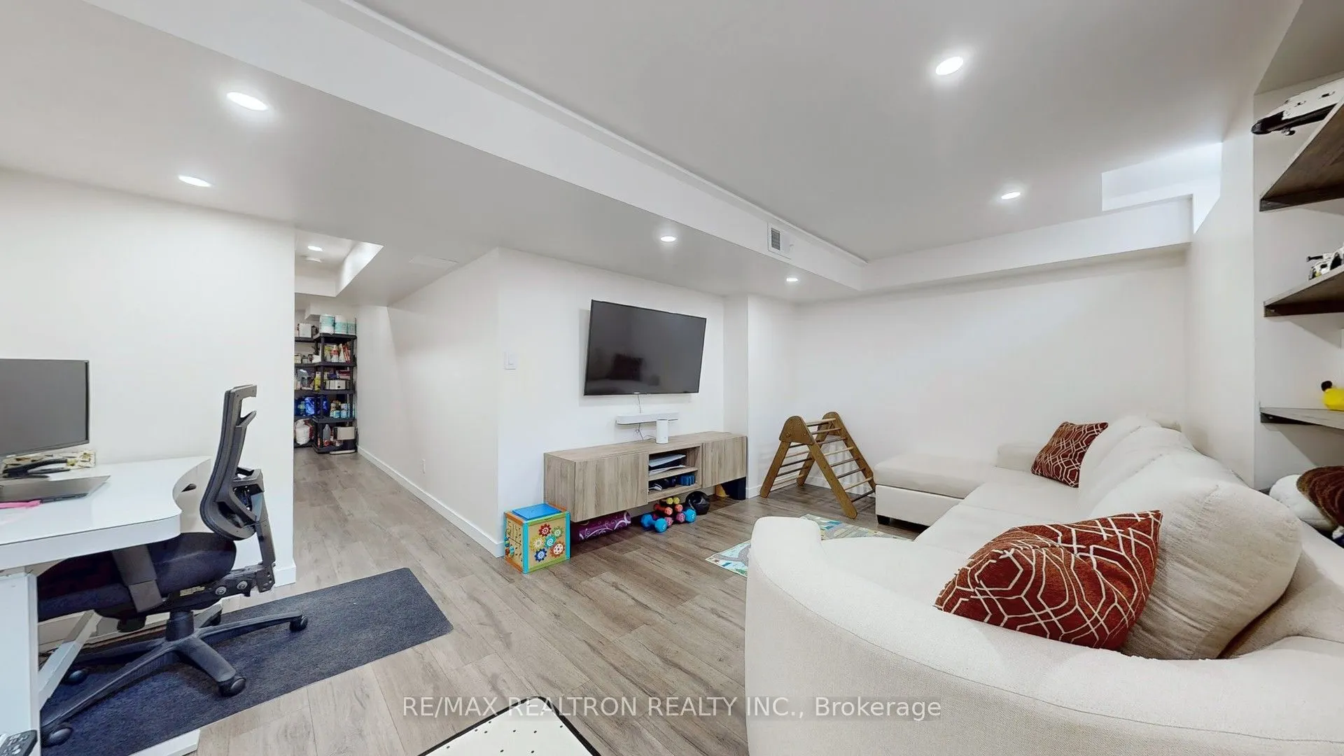 129 Mynden Way