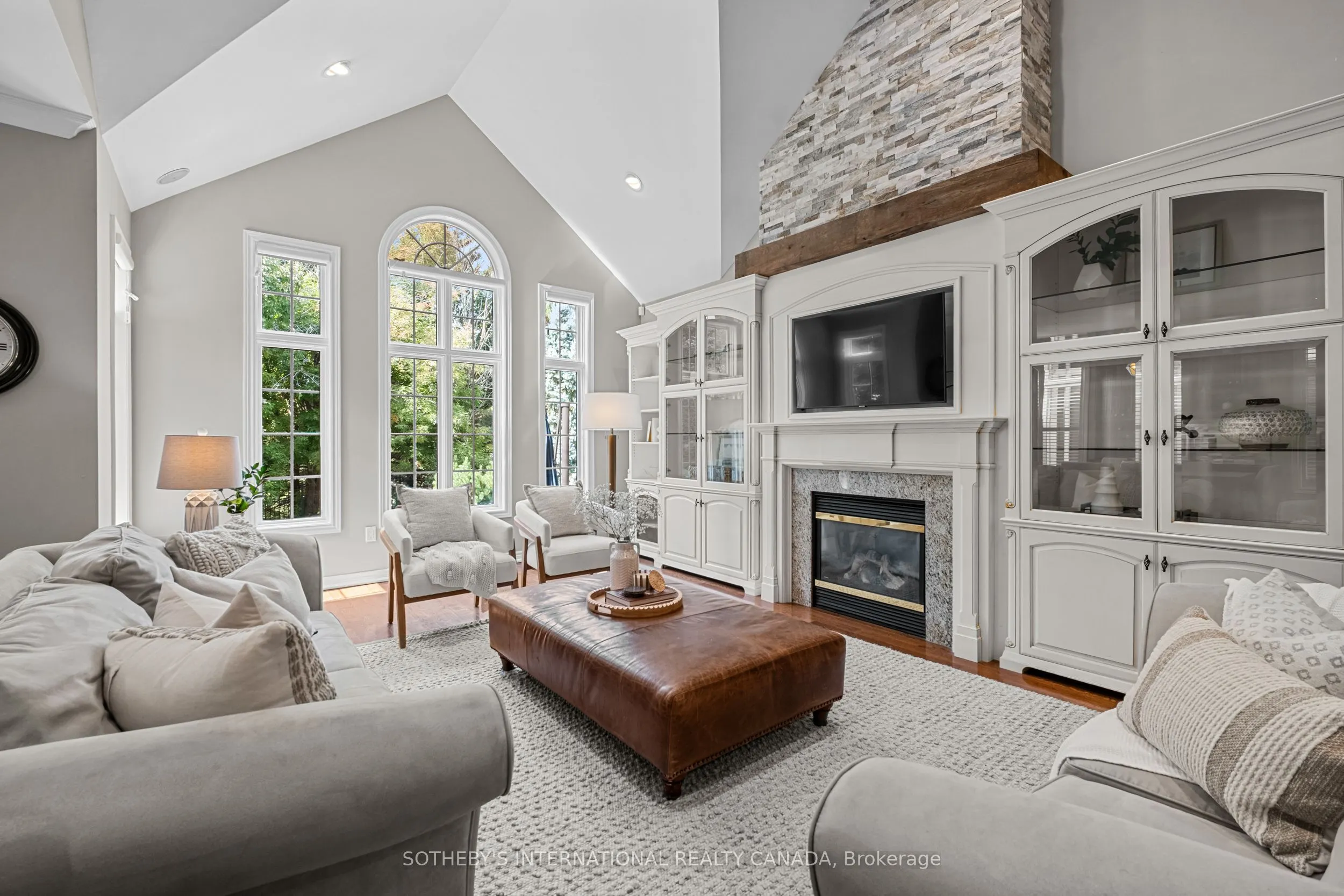8 Harper Hill Road