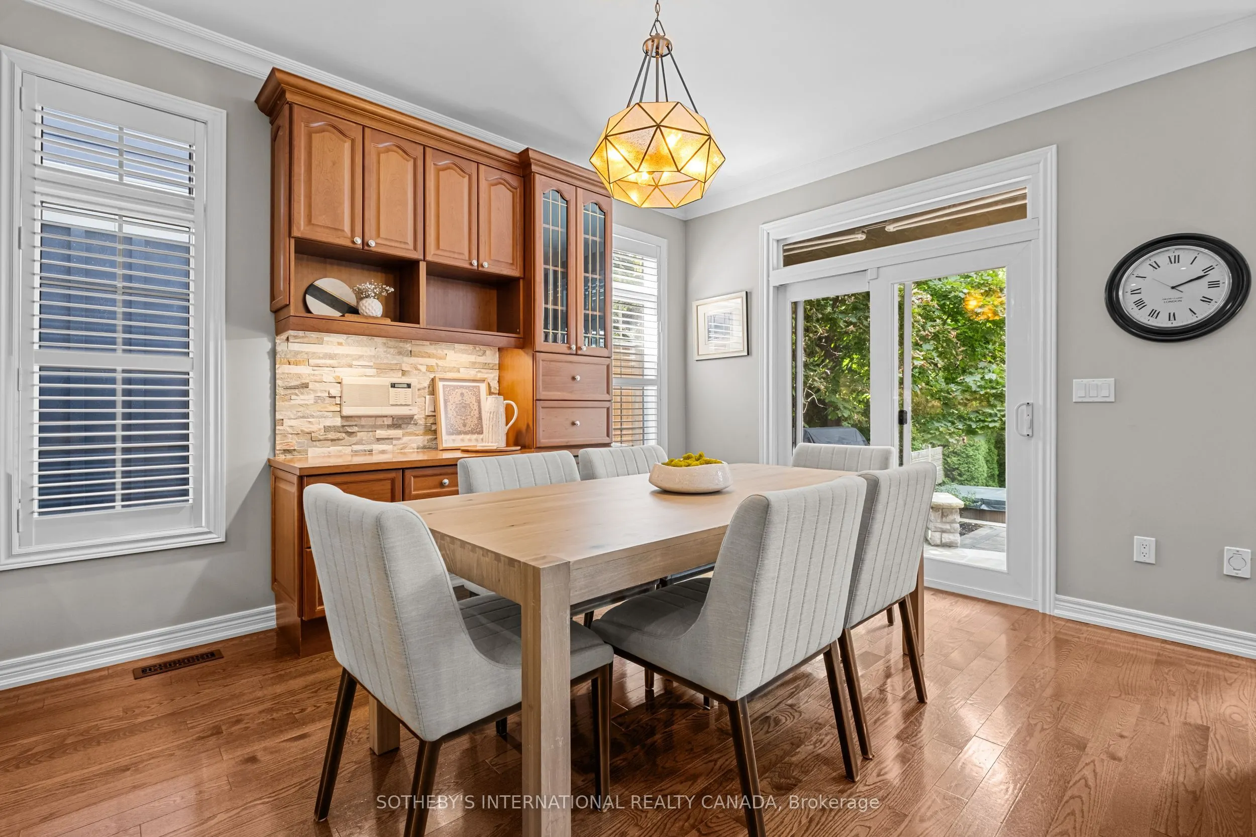 8 Harper Hill Road