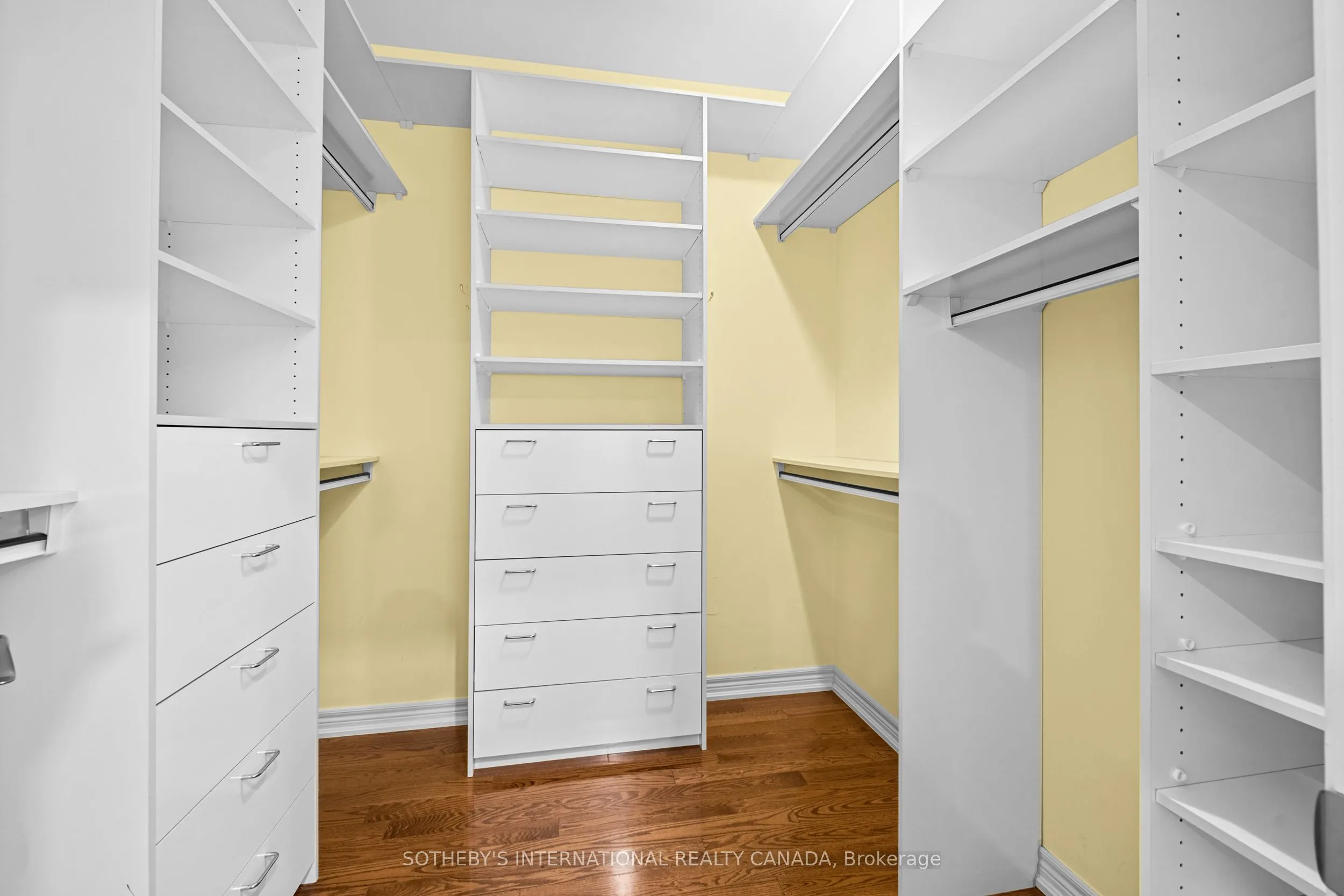 8 Harper Hill Road