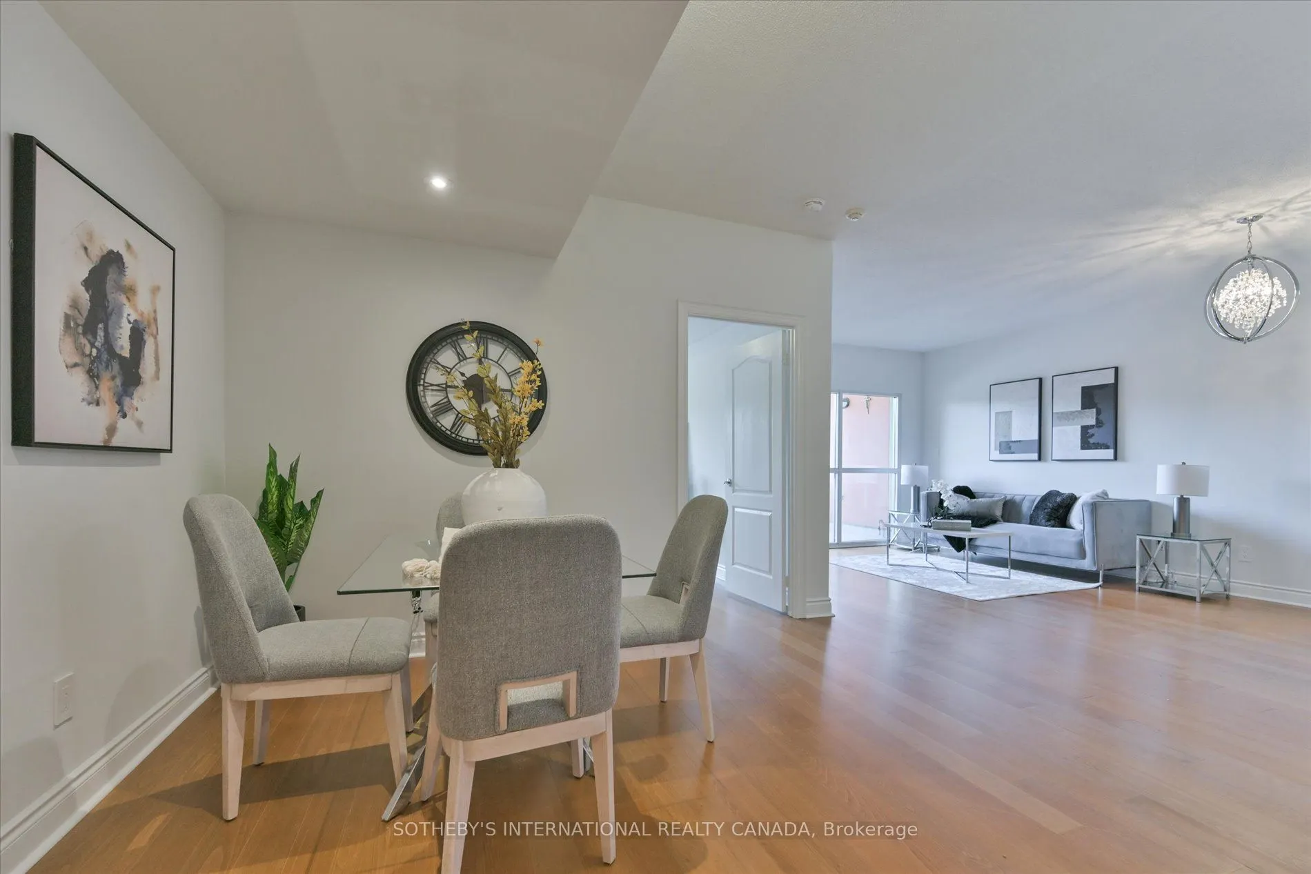 160 Woodbridge Avenue, #409