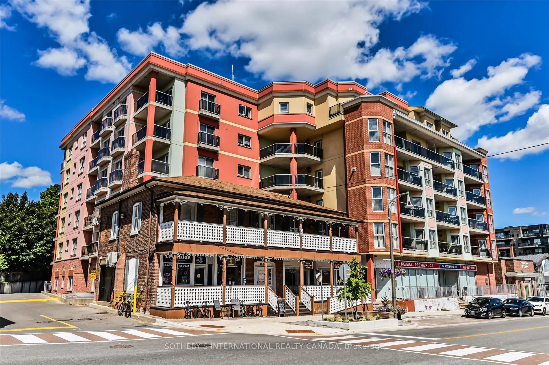 160 Woodbridge Avenue, #409