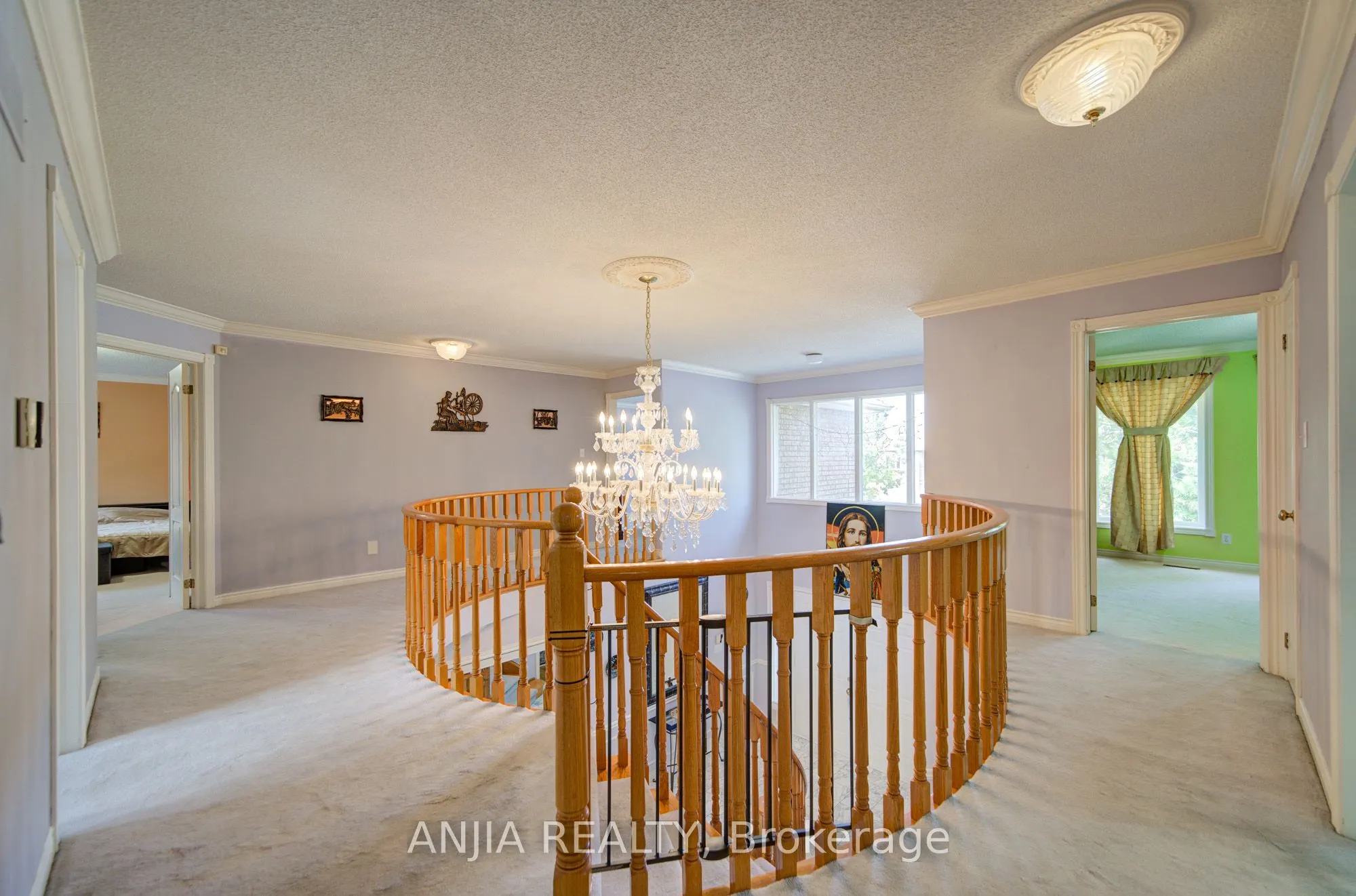 20 Lady Lynn Crescent
