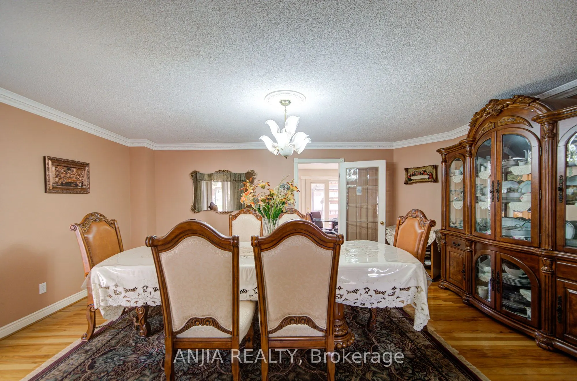 20 Lady Lynn Crescent