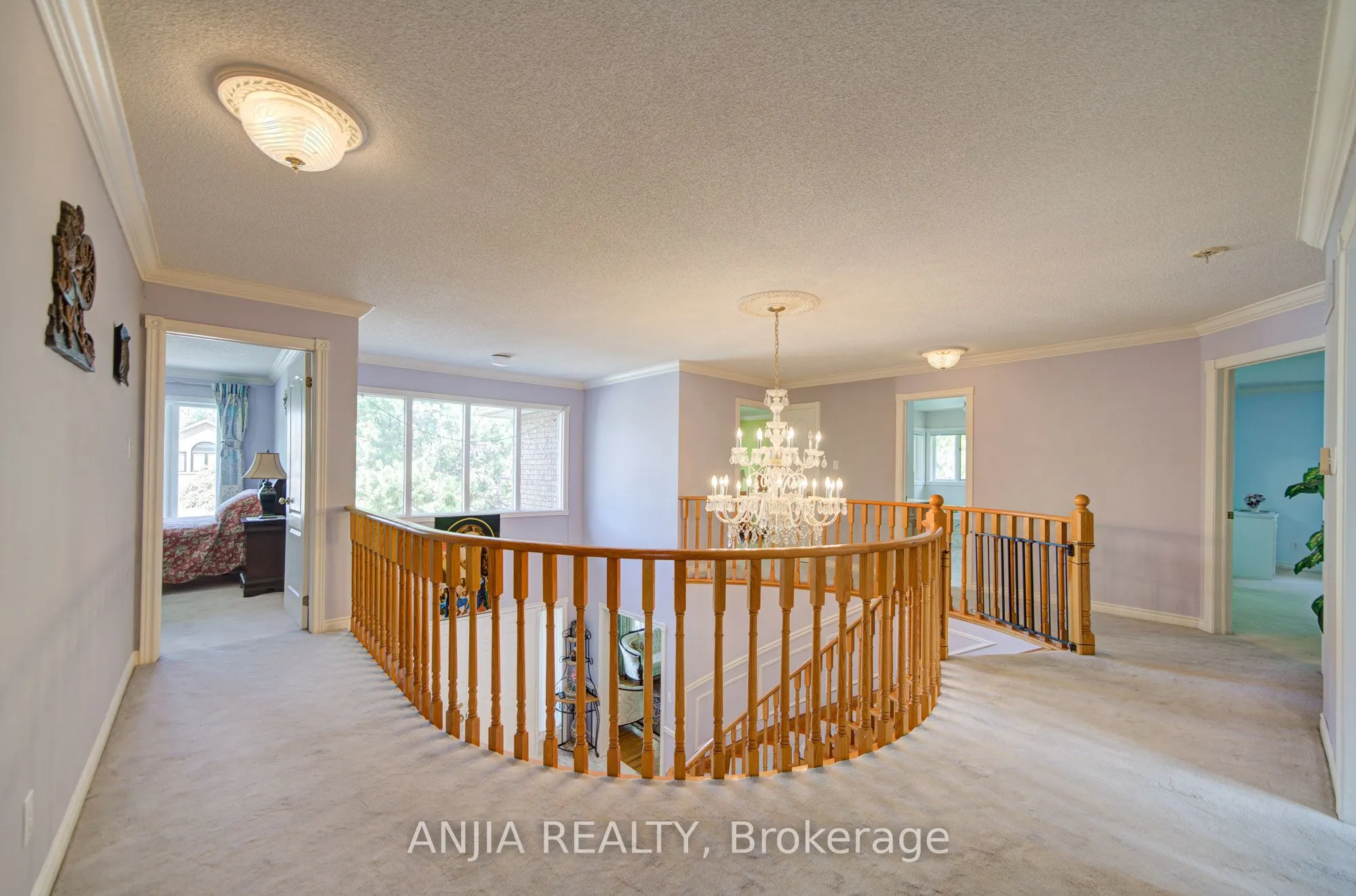 20 Lady Lynn Crescent