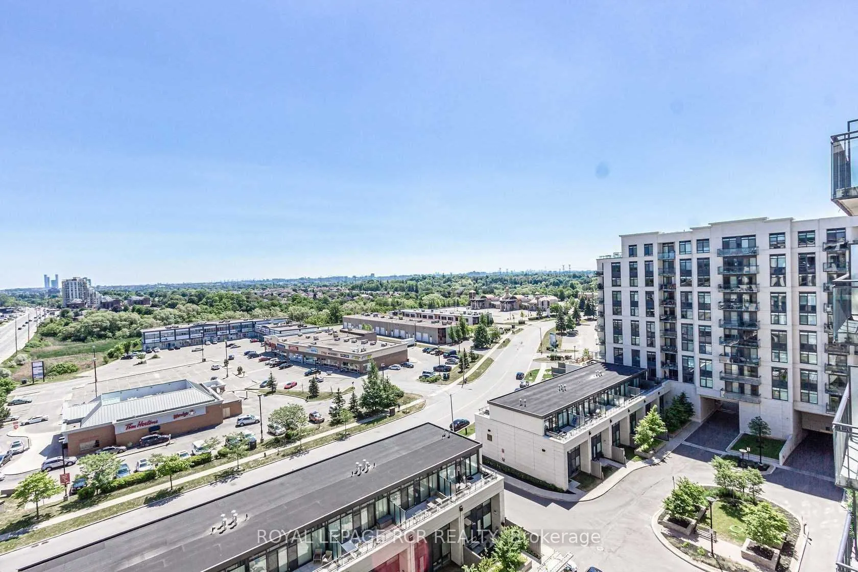 12 Woodstream Boulevard, #913