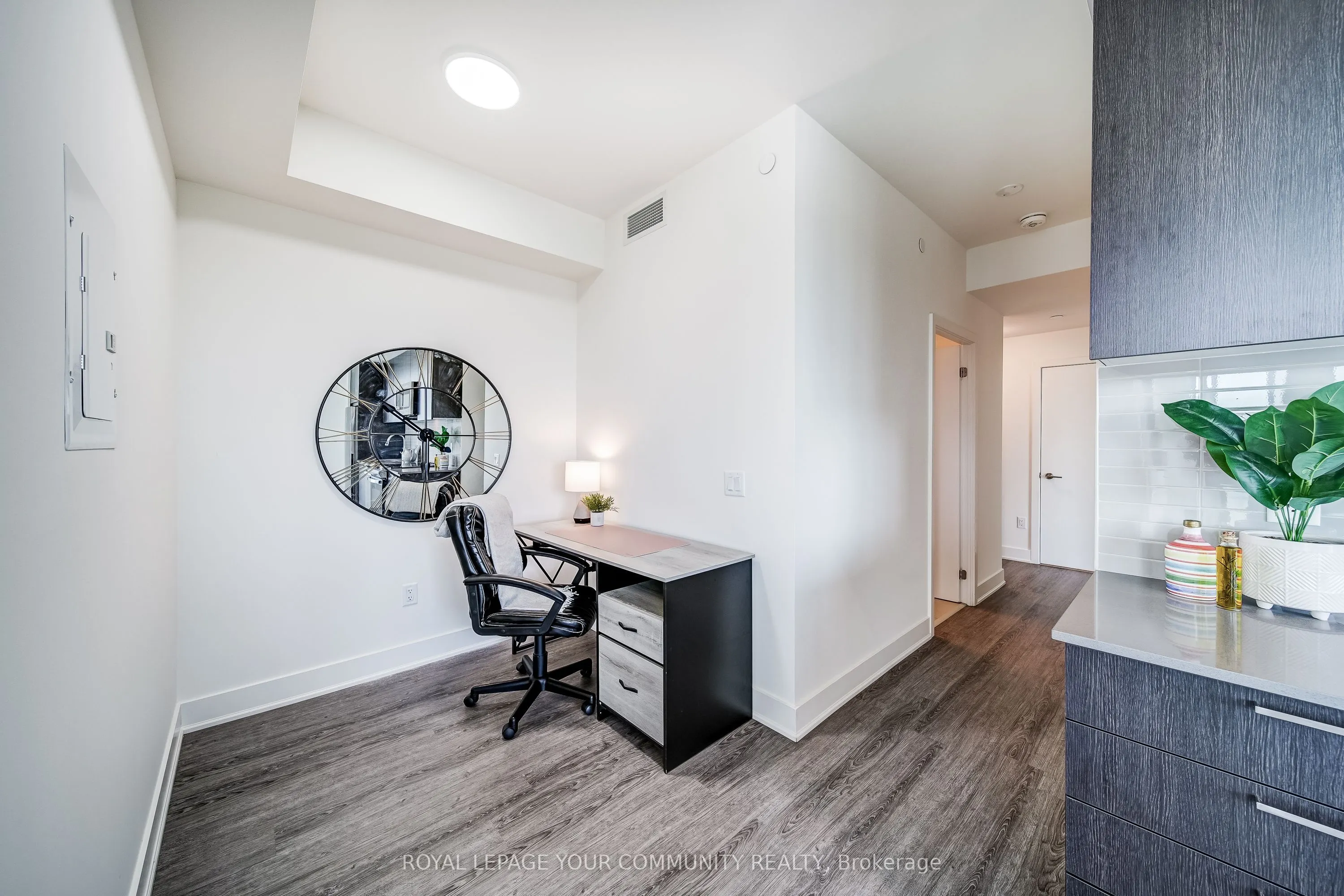 185 Deerfield Road, #1110