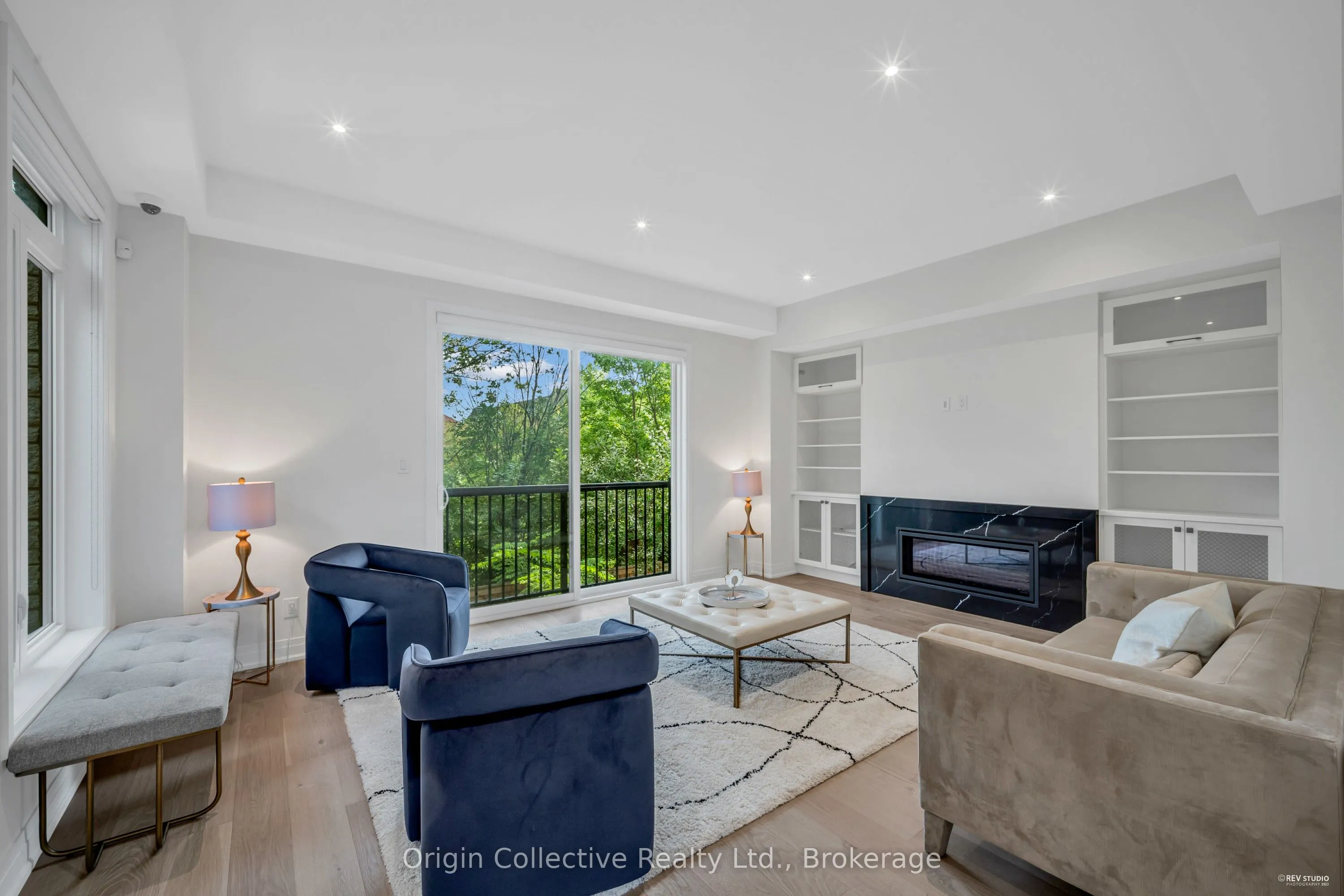 6 Howick Lane